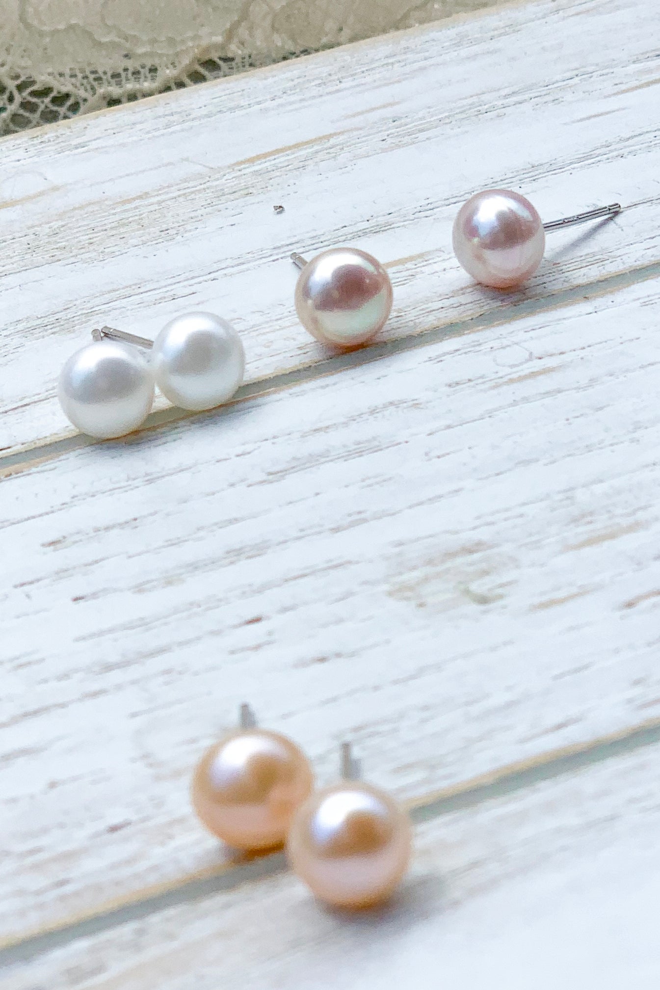 7mm Freshwater Pearl Stud Earrings for Women - Classic Round White Pearl Earrings - Bridal Party Gifts, Wedding Jewelry, Anniversary Present, Birthday Gift for Her