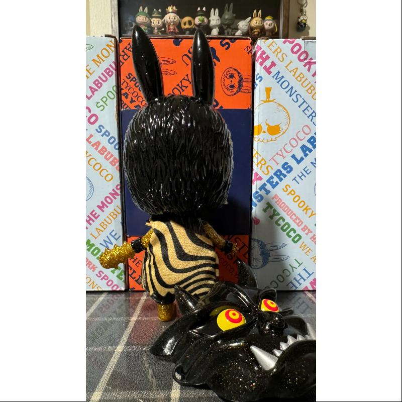 Labubu The Monsters X Oni Ninja Black Golden Limited Edition Collectible Figure - Perfect for Anime Fans, Toy Collectors & Home Decor