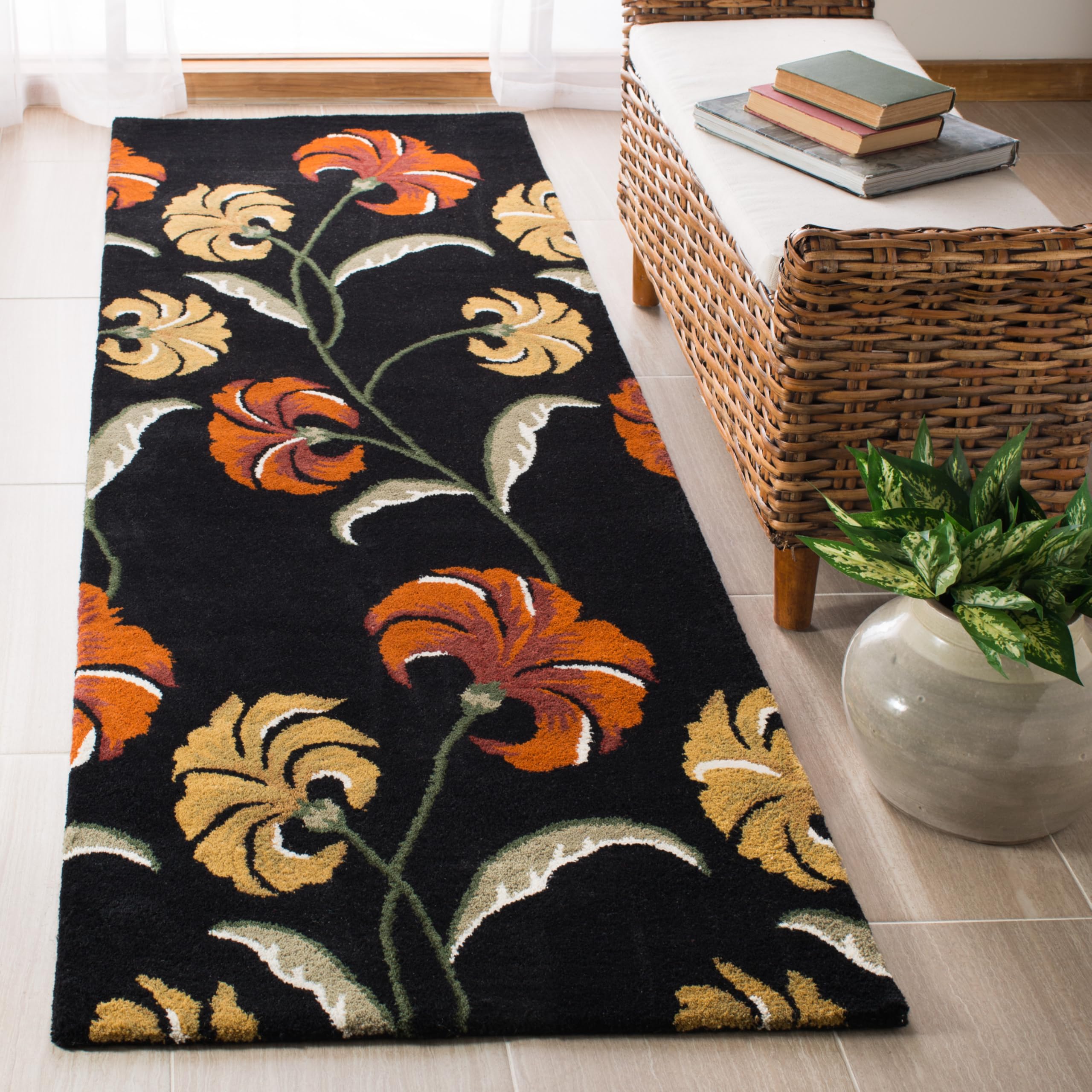SAFAVIEH Soho Collection 2'6