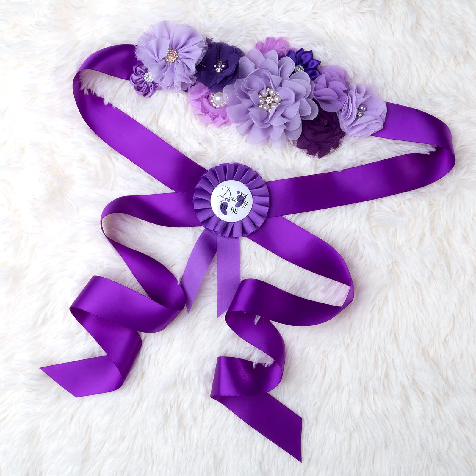 Mom to Be Sash & Daddy to Be Corsage Pin - Baby Shower Decorations, Maternity Dress Flower Belt & Pregnancy Photo Props - Gender Reveal Party Supplies & Gifts for Expecting Parents - Perfect for Baby Showers, Maternity Photoshoots and Gender Reveal Parties