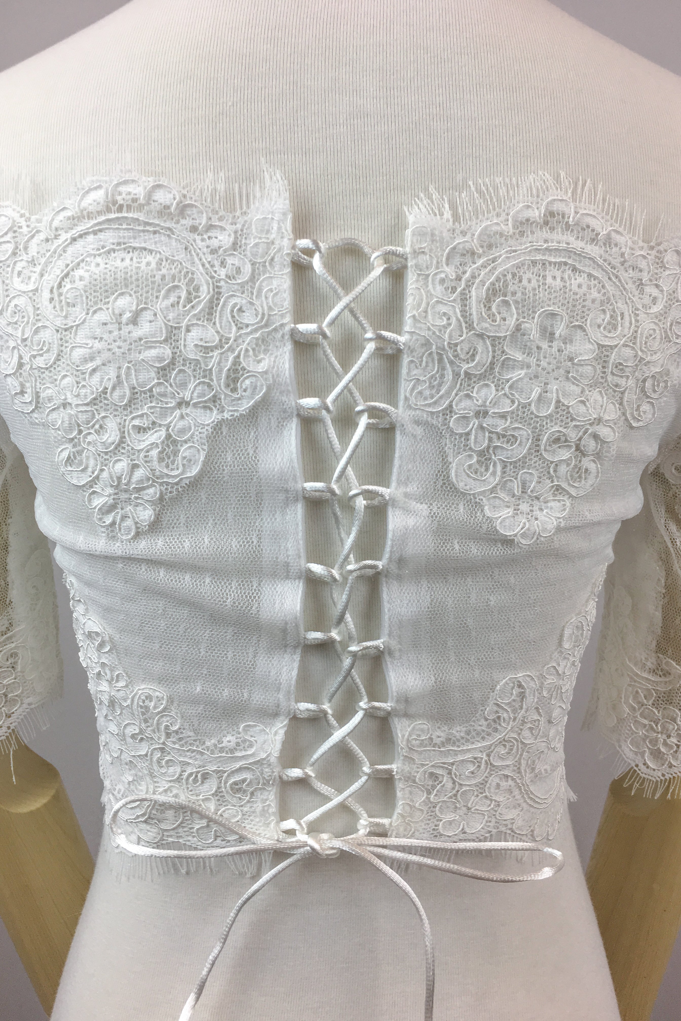 Elegant Lace Bolero Cover Up for Brides - Summer Wedding Shawl & Lace Top for Bridal Party, Beach Ceremony & Outdoor Events