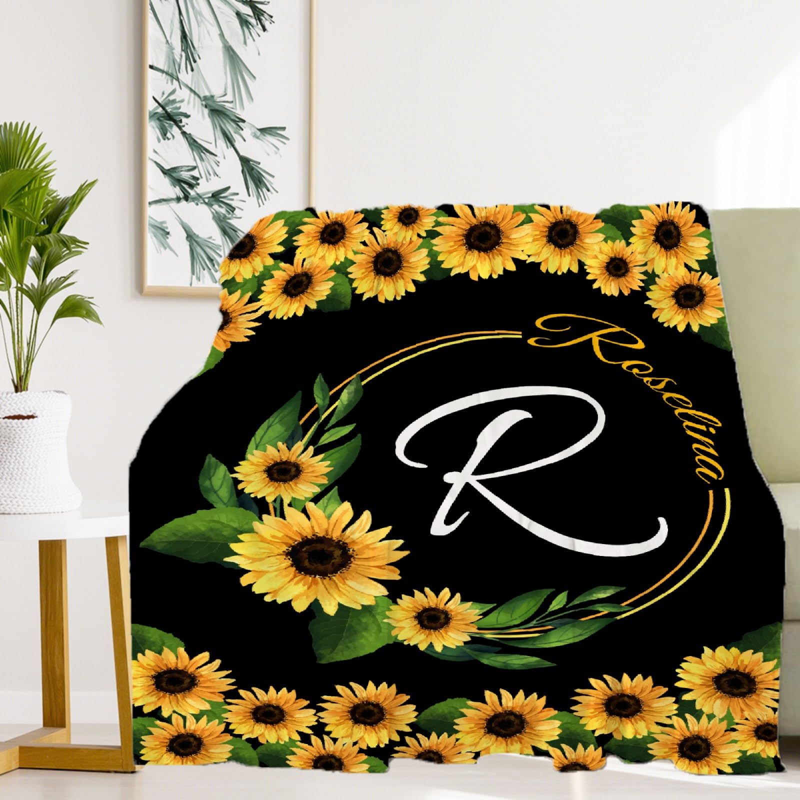 Personalized Baby Blankets for Girls & Boys - Custom Name Baby Blanket, Soft Plush Fleece Throw with Sunflower Design - Cozy Newborn Gift for Baby Showers, Birthdays & Family Keepsakes