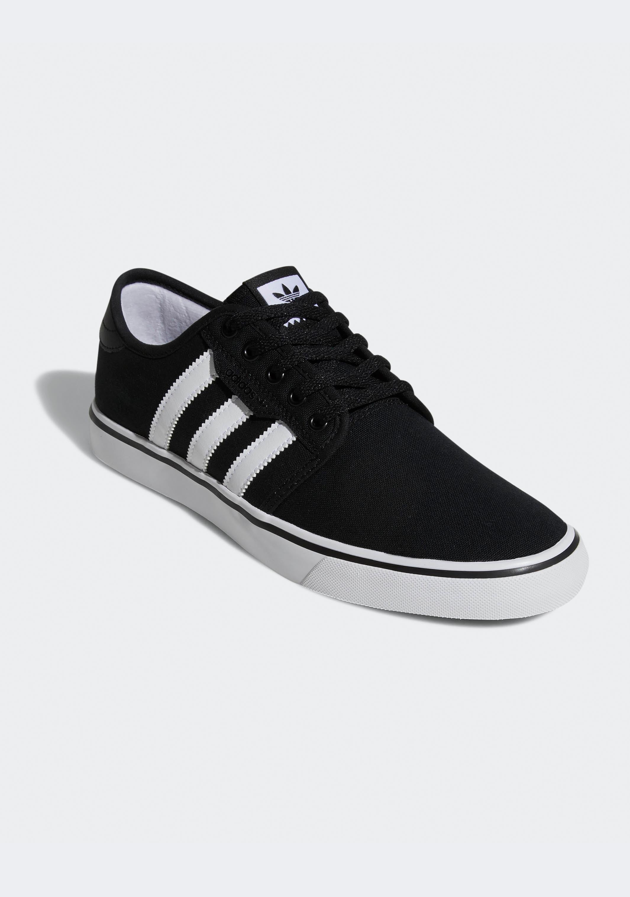 Adidas Men's Seeley Sneakers - Lightweight Running Shoes for Men | Comfortable Athletic Walking Shoes | Ideal for Jogging, Gym Workouts & Casual Wear