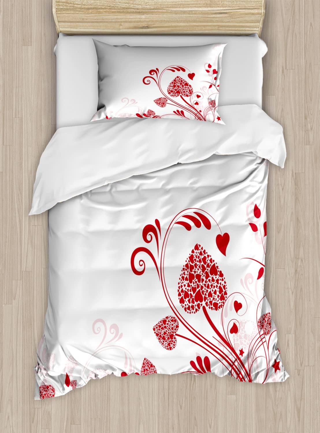 Ambesonne Valentine's Day Duvet Cover Set - Floral Heart Blooms Romantic Garden Design, 2-Piece Twin Size Bedding with 2 Duvet Covers & 2 Pillowcases, White & Red - Perfect for Couples Bedroom, Anniversary Gift & Romantic Home Decor