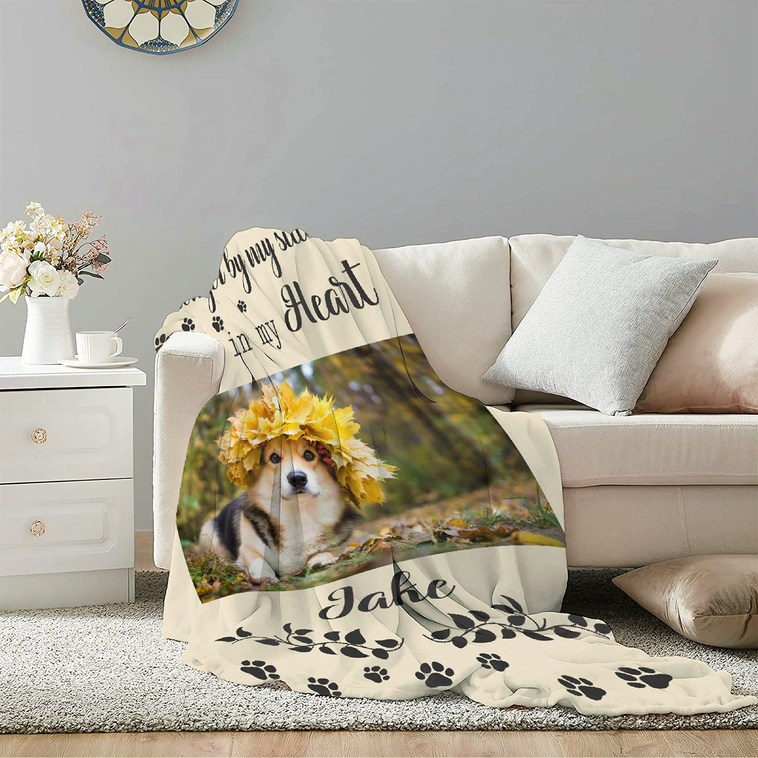Custom Personalized Pet Blanket with Name & Photo - Ultra Soft Fleece Throw Blanket for Bed, Sofa, Travel - Large 80x60 Inch Cozy Blanket for Adults & Pets - Perfect for Gifts, Home Decor & Cuddling
