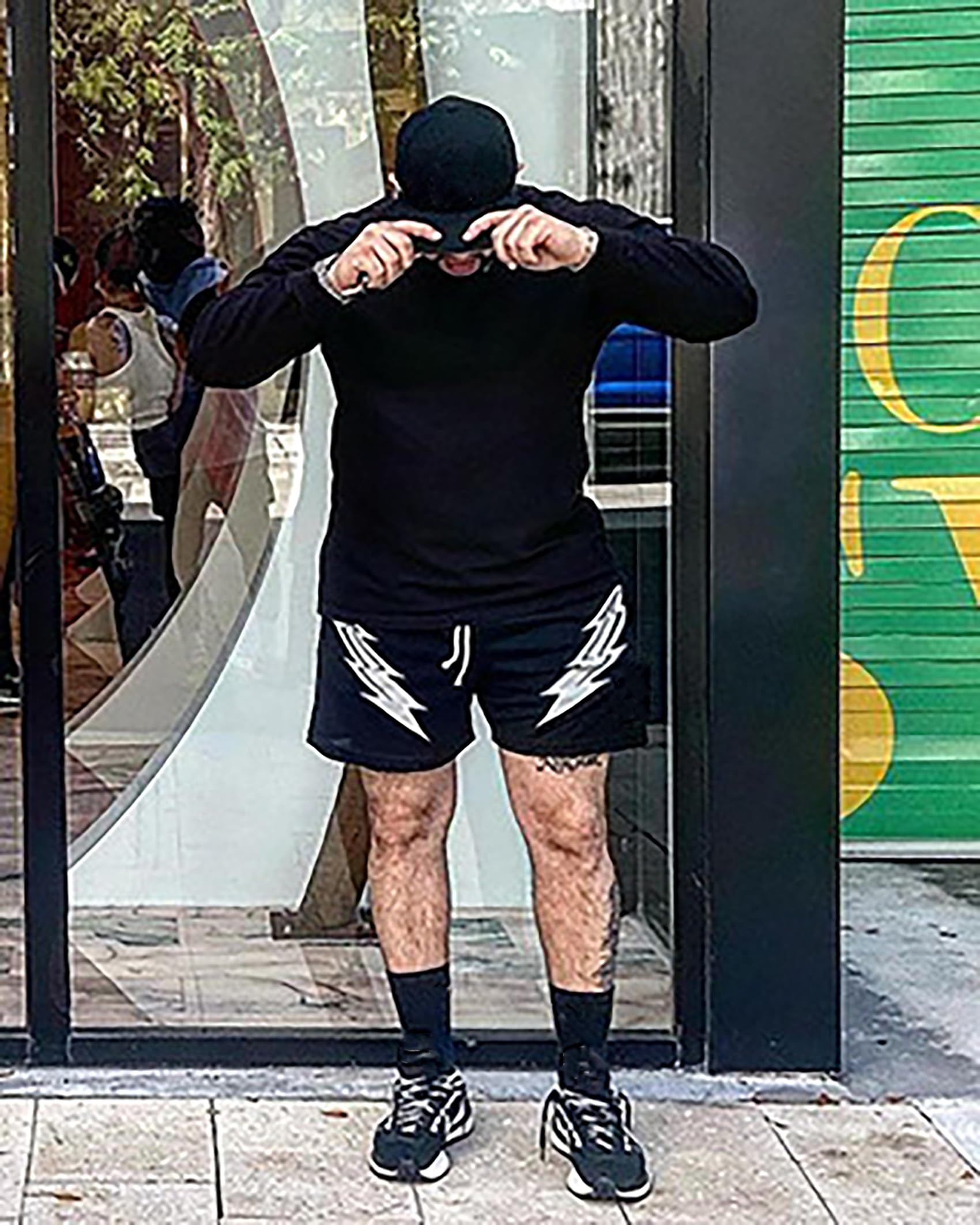 DIOTSR Men's Retro Lightning Graphic Shorts - Casual Streetwear Basketball & Athletic Running Shorts with Pockets | Perfect for Gym, Workout & Summer Street Style