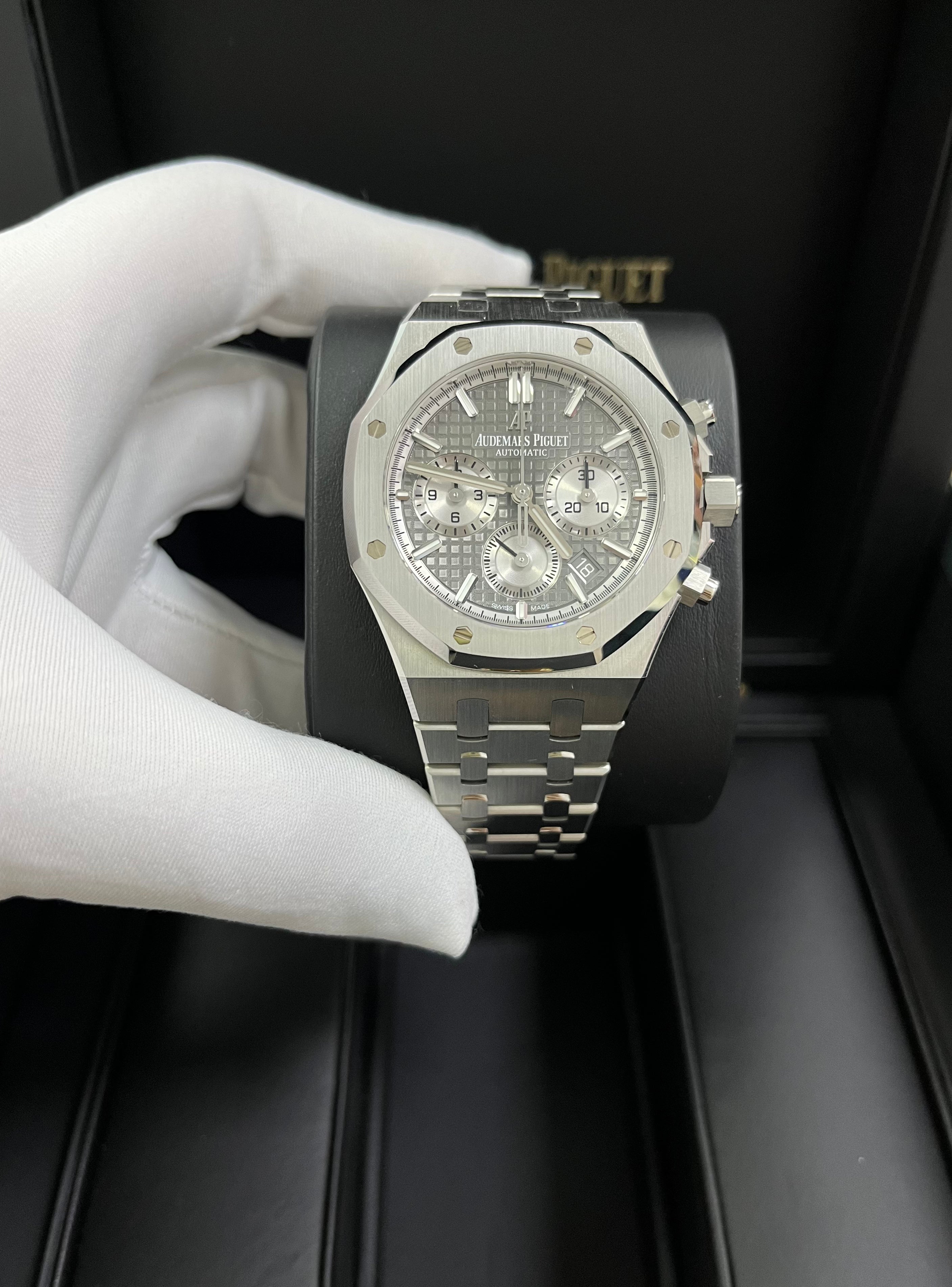 Audemars Piguet Royal Oak Selfwinding Stainless Steel Watch - Grey Dial with Silver Sub Dials (Ref# 26315ST.OO.1256ST.02) | Luxury Automatic Watch for Men, Business Meetings & Special Occasions