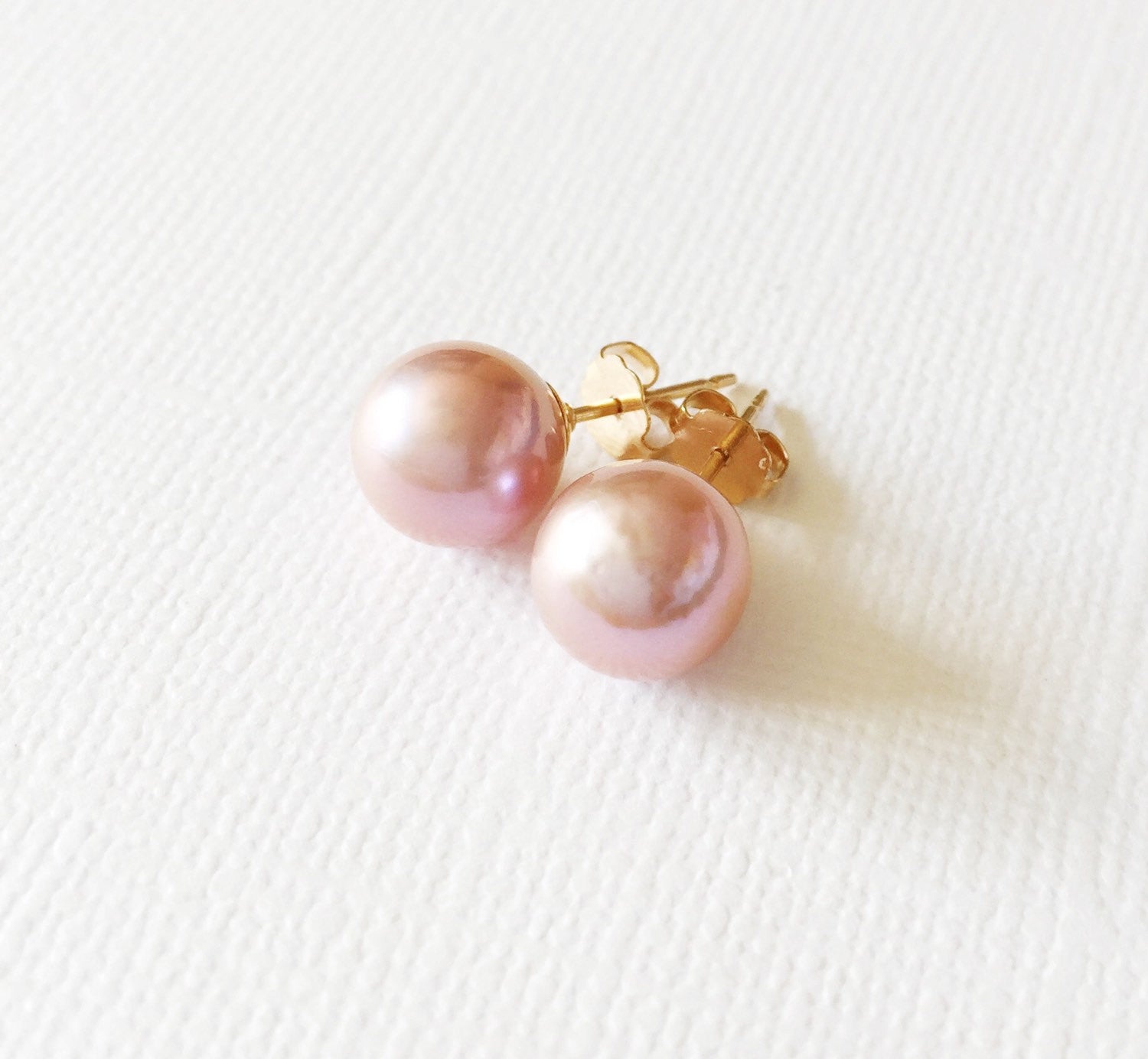 Momi Edison Pink Pearl Earrings (E231) - Elegant Dangle Earrings for Women, Perfect for Weddings, Parties & Special Occasions