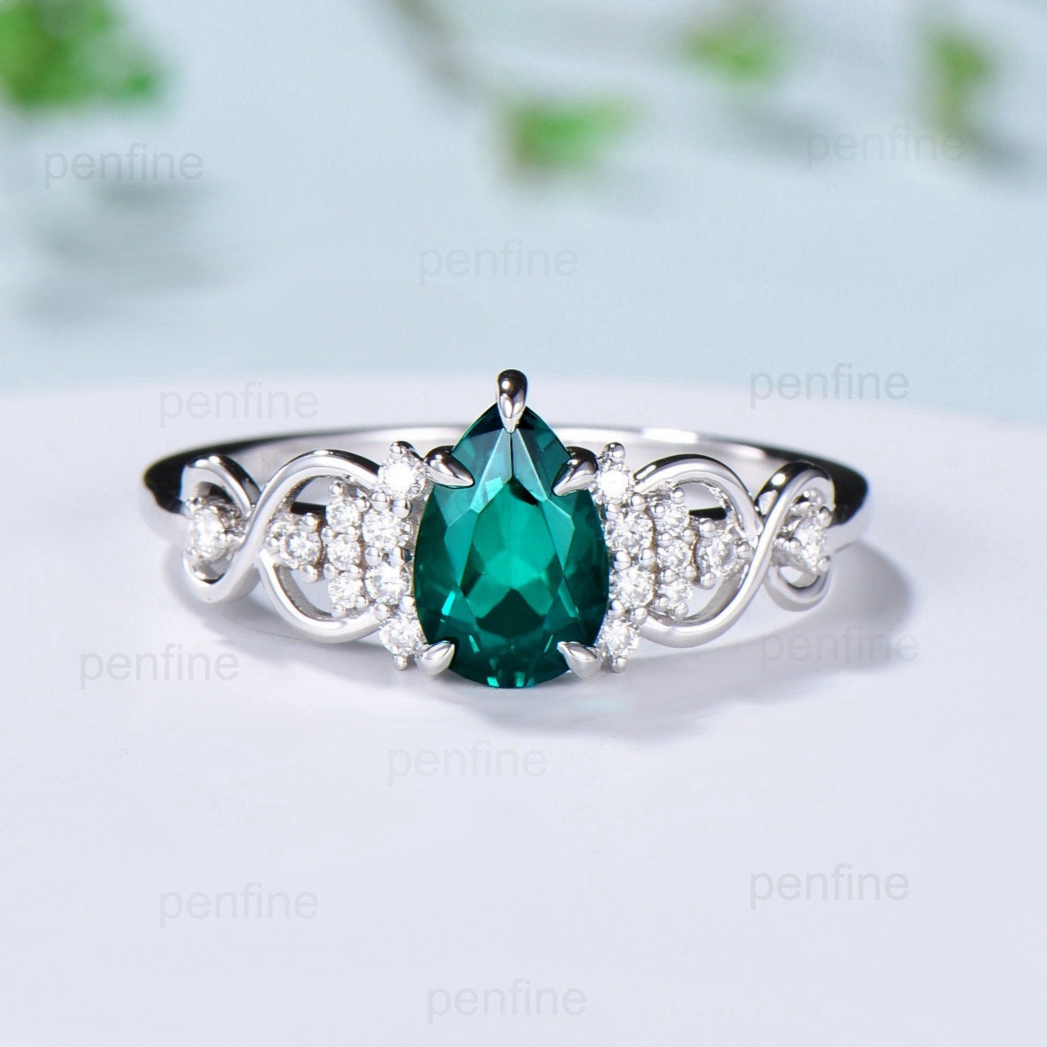 Vintage Celtic Love Emerald Wedding Ring Set - Pear Shaped Norse Viking Cluster Engagement Ring with Emerald & Diamonds - Knot Bridal Jewelry for Weddings, Anniversaries & Special Occasions