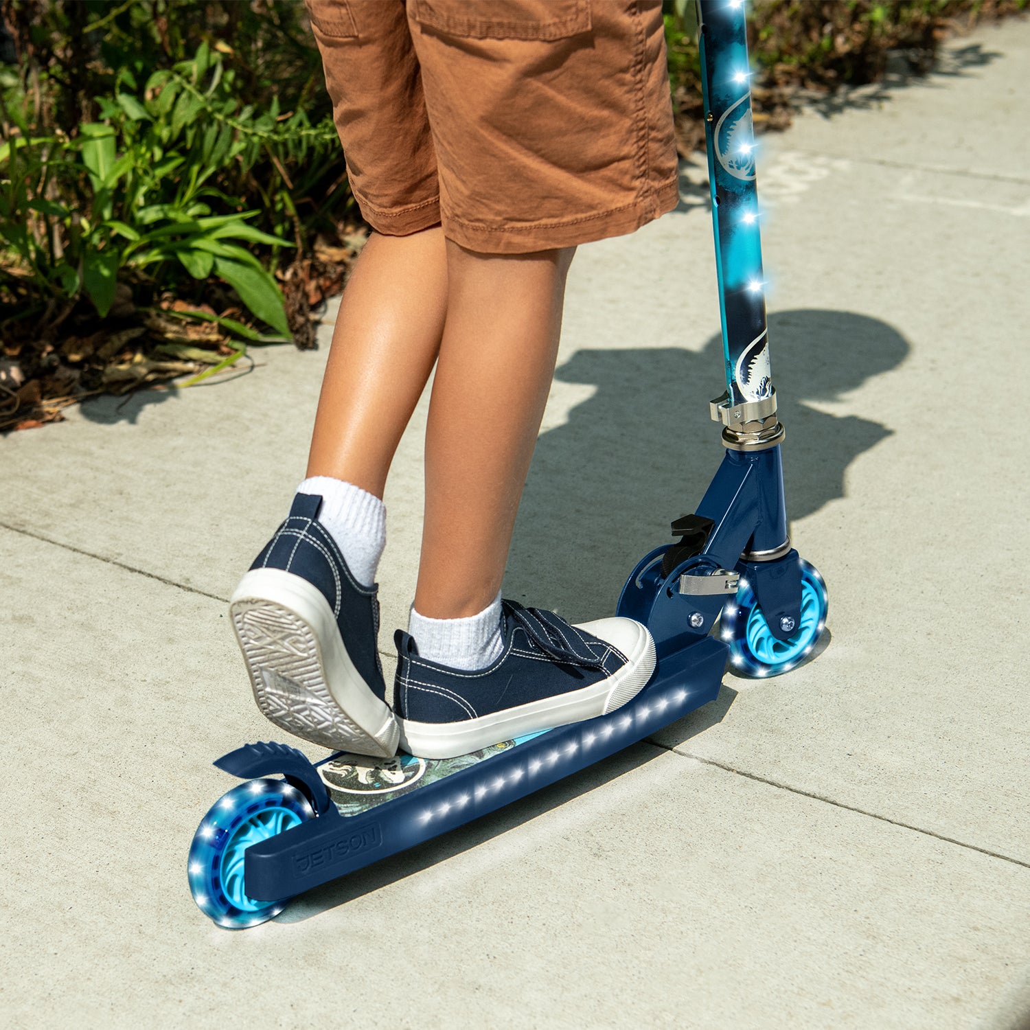 Jurassic World Dominion 2 Wheel LED Light Up Kick Scooter for Kids - Fun Outdoor Ride-On Toy for Boys & Girls Ages 5-12 | Perfect for Park, Neighborhood, and School Commutes