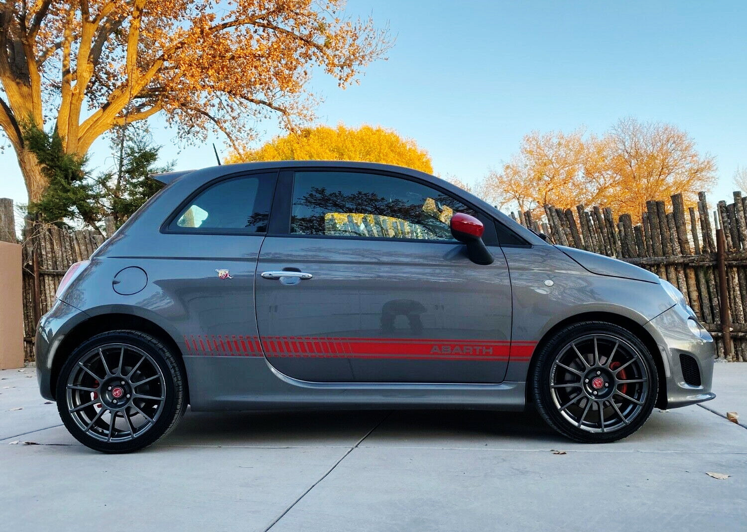 Clear Lens Front & Rear Side Marker Light Housings with Bulbs for 2011-2019 Fiat 500 & 500e - Enhanced Visibility & Style for Night Driving & Custom Car Upgrades