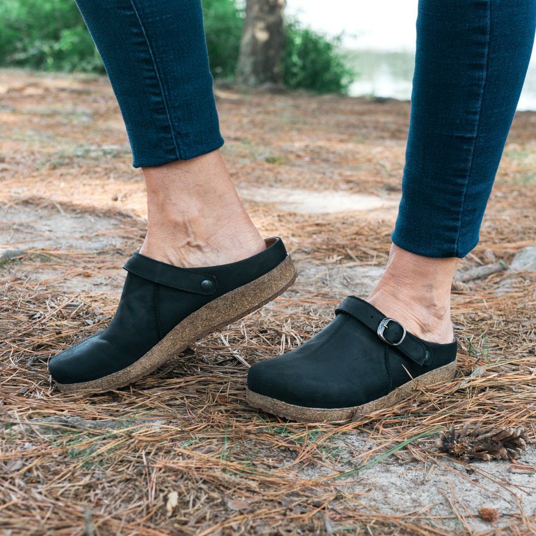 Women's Tirol Leather Clogs - Comfortable Slip-On Shoes for Women - Casual & House Slippers - Perfect for Home, Office, and Outdoor Wear