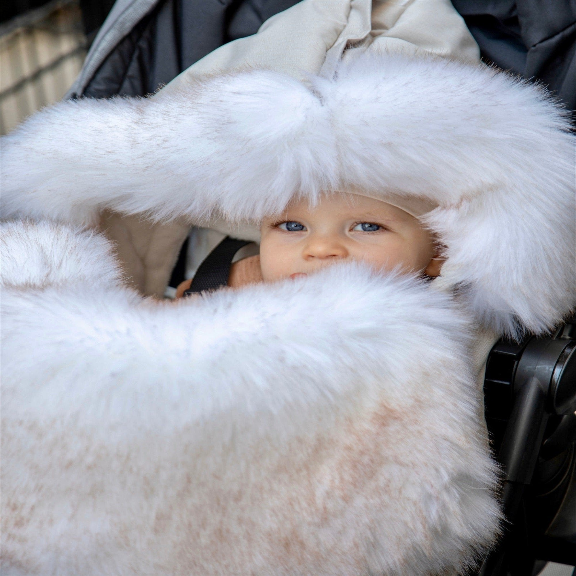 7AM Enfant PlushPOD Tundra - Premium Baby Car Seat Cover & Stroller Blanket for Winter Warmth - Soft Plush Travel Accessory for Infants & Toddlers (Perfect for Cold Weather, Car Rides & Stroller Walks)