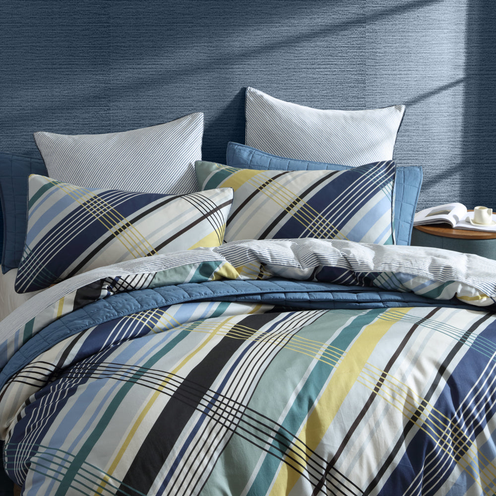 Beach House Blue Quilt Cover Set - Queen Size Bedding for Coastal Decor | Soft & Breathable Cotton Quilt Cover Perfect for Beach Houses, Guest Rooms & Vacation Homes