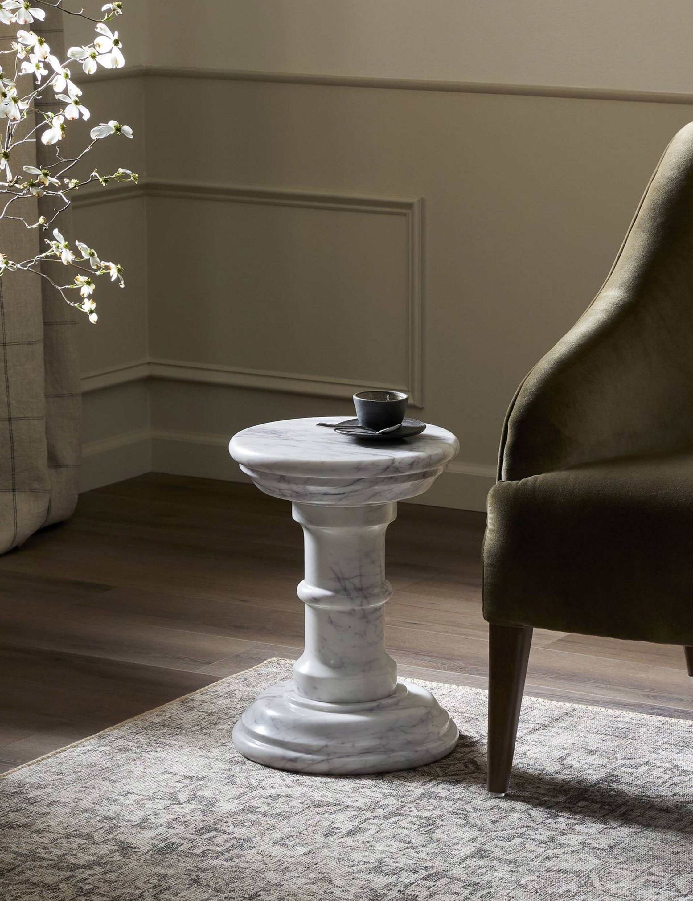 Modern Wooden Cleon Side Table - Nightstand, End Table, or Living Room Accent - Perfect for Bedroom, Office & Small Spaces