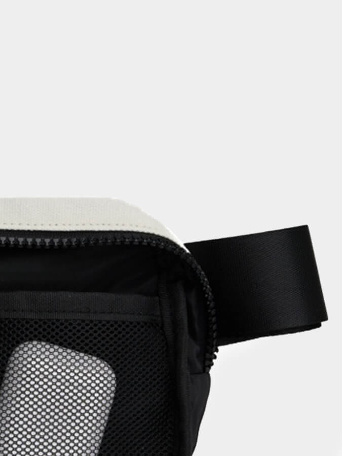 Vooray Quinn Belt Bag - Stylish & Functional Waist Pack for Running, Travel & Outdoor Activities | Hands-Free Convenience for Hiking, Shopping & Festivals