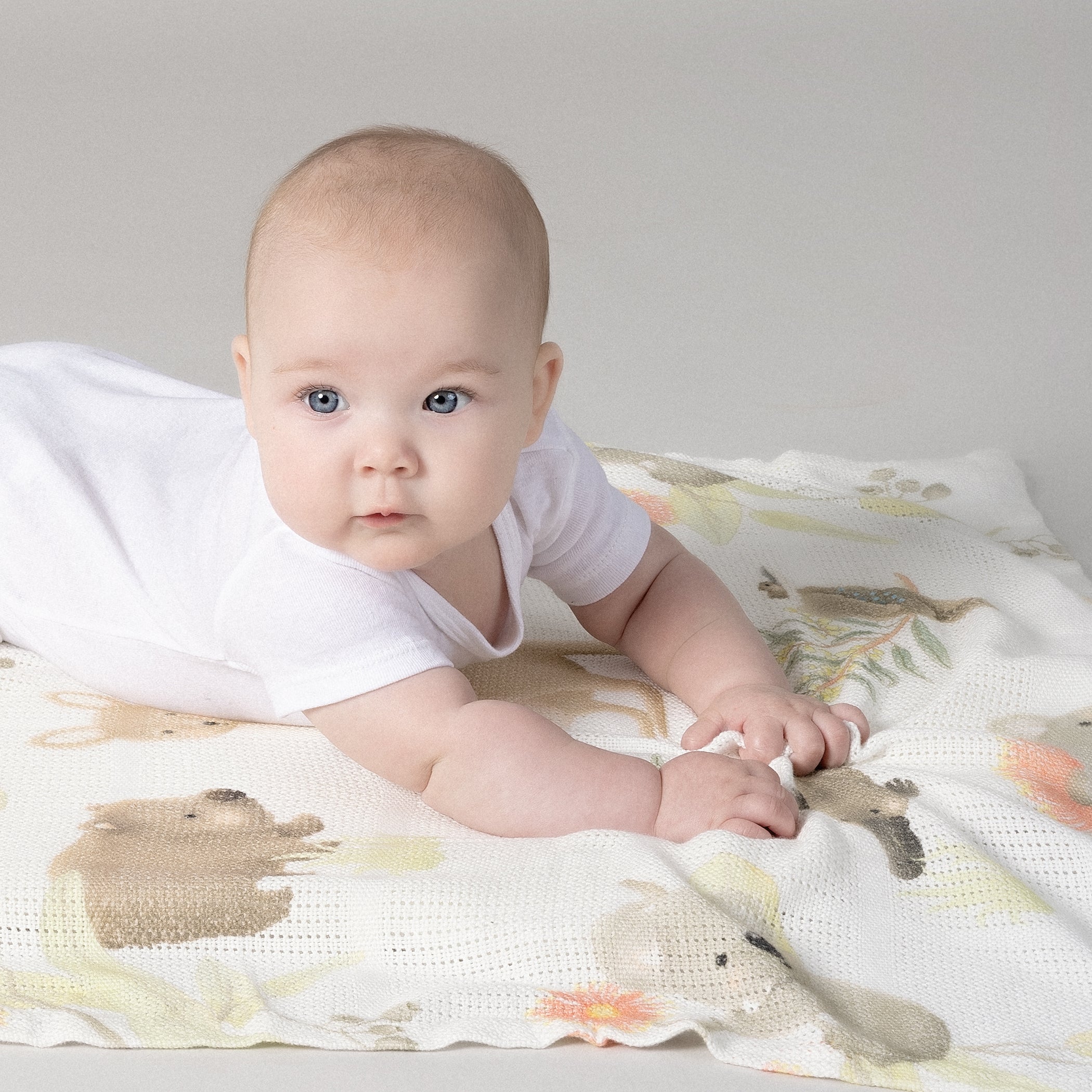 Soft Aussie Animals Fleece Blanket - Cozy & Cute Australian Wildlife Design - Perfect for Baby Nursery, Travel, and Home Decor