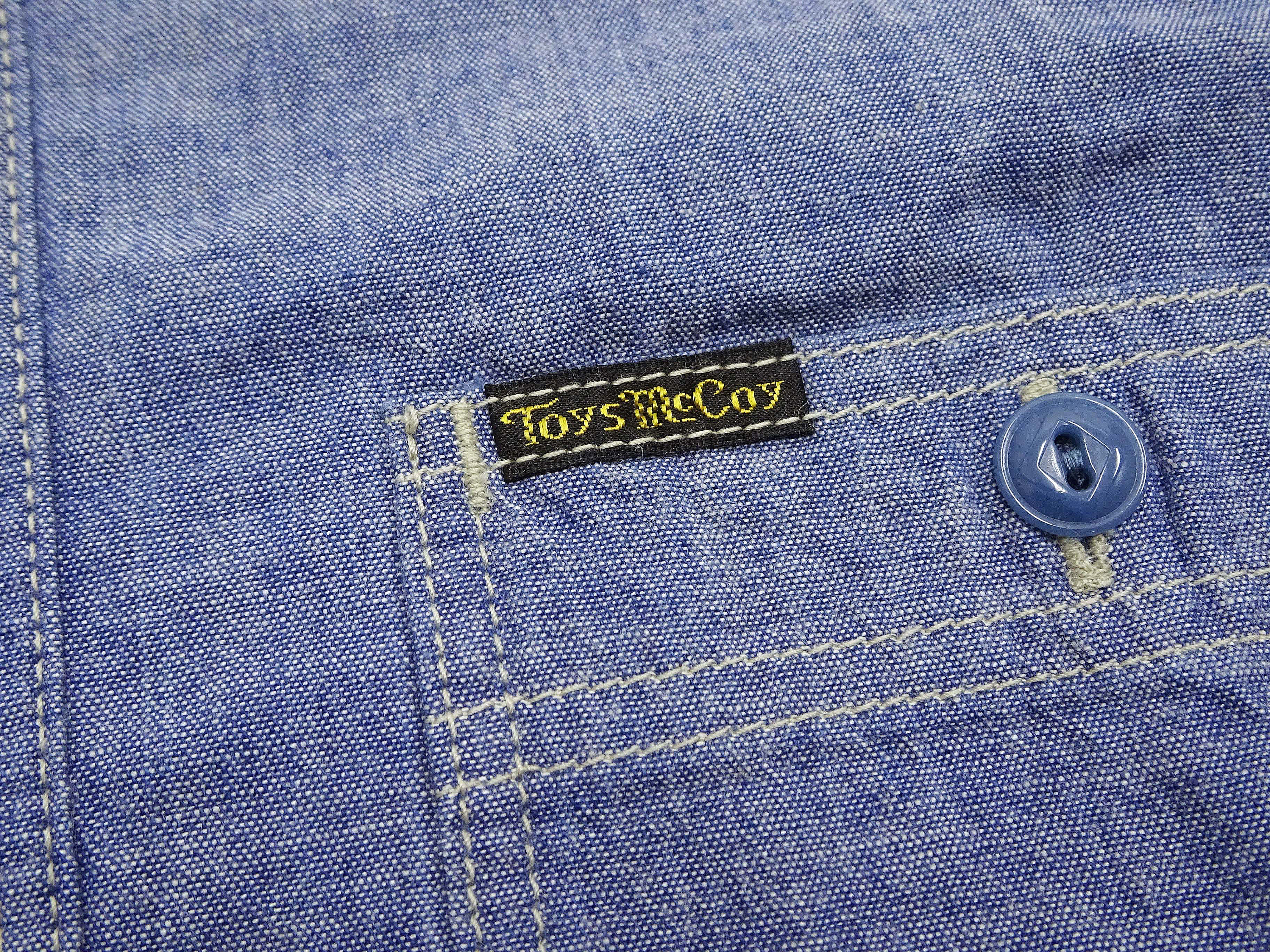 TOYS McCOY Men's Steve McQueen Blue Chambray Work Shirt - Long Sleeve Button Up Casual & Office Wear - TMS2407 | Perfect for Vintage Style Outfits, Date Nights and Business Casual Occasions