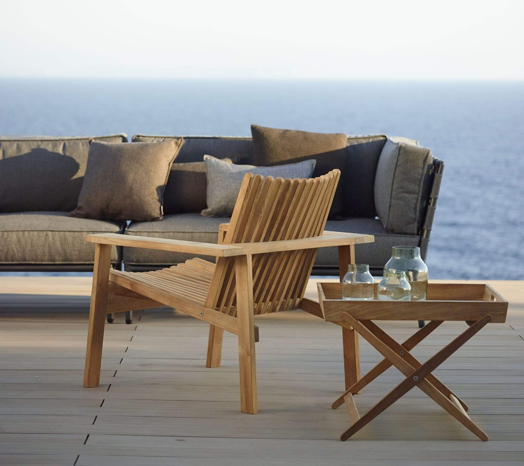 Premium Stackable Teak Outdoor Lounge Chair - Durable & Weather-Resistant Patio Furniture for Poolside, Garden, and Backyard Relaxation