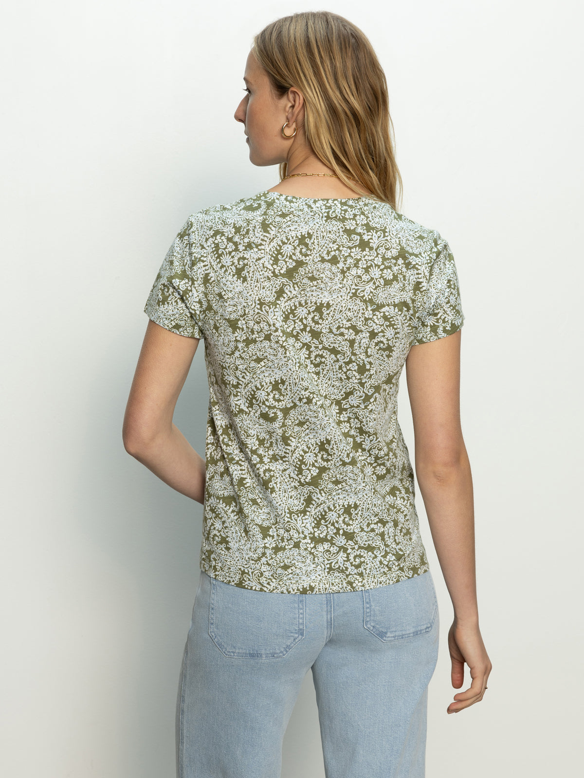 Premium Cotton T-Shirt for Men & Women - Soft & Comfortable Casual Wear - Perfect for Everyday Outfits, Workouts & Relaxing at Home