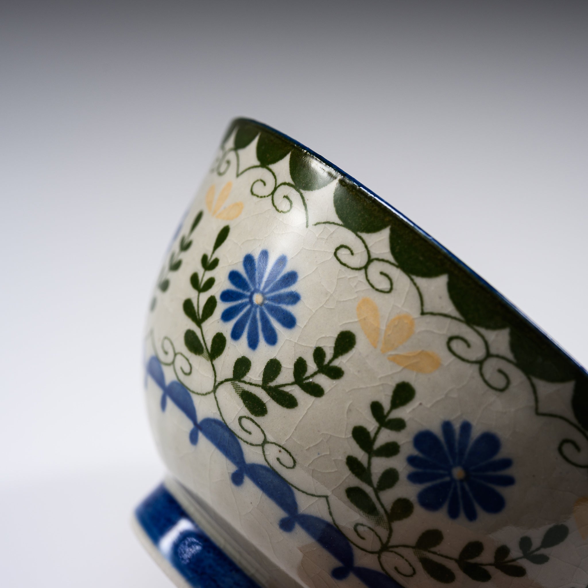 Blue Flower Garden Series Rice Bowl 13.5cm - Japanese Mino Ware Ceramic Dish for Sushi, Rice & Asian Cuisine | Microwave & Dishwasher Safe
