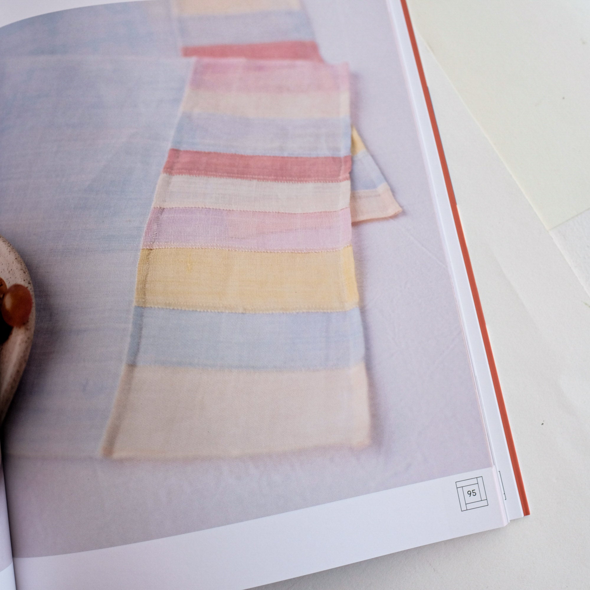 Bojagi: The Art of Korean Textiles by Youngmin Lee - Traditional Korean Wrapping Cloths for Gift Wrapping, Home Decor & Cultural Preservation