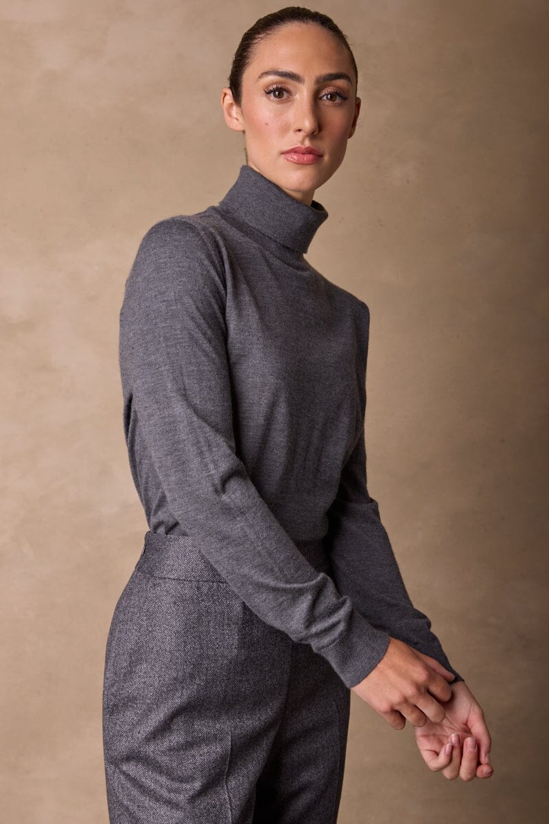 Luxury Cashmere Roll Neck Sweater for Women - Mid Grey | Soft & Warm Winter Knitwear | Perfect for Office, Travel & Casual Outfits