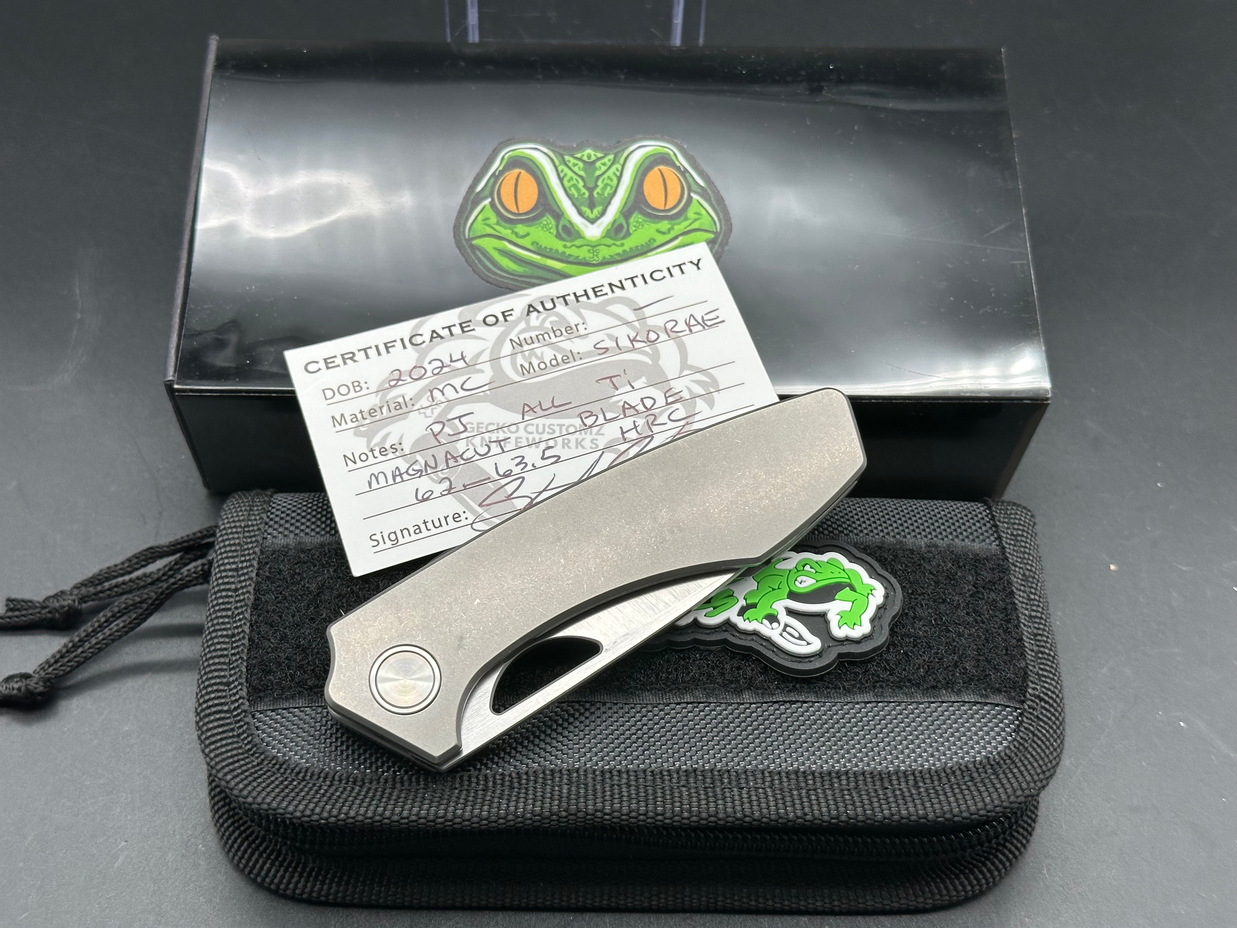 Premium Gecko Customz Sikorae Folding Knife - 3.04