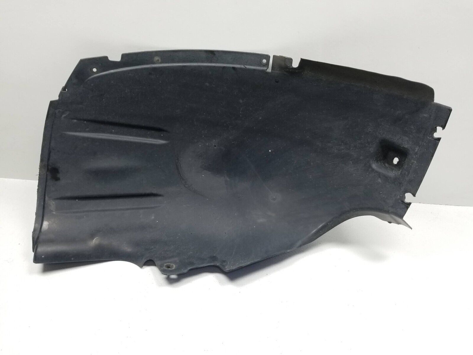 06-11 Mercedes ML500 Left Front Fender Liner Splash Guard - OEM Replacement Part for Driver Side - Perfect for Off-Road Protection & Weatherproofing
