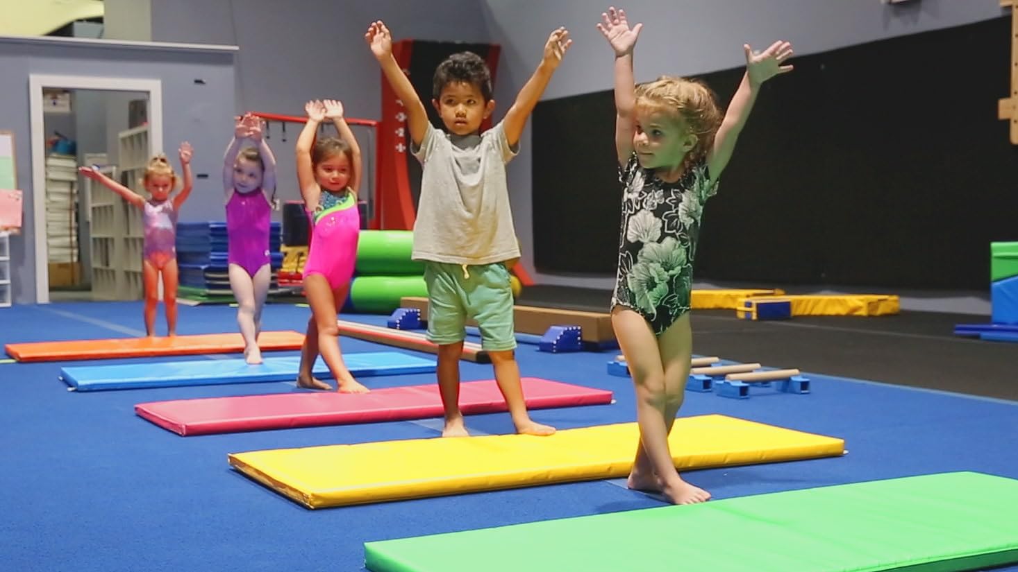 Tumbl Trak Build-A-Mat 2 Pack - Interlocking Gymnastics Mats for Cheerleading, Dance & Home Fitness Training - Perfect for Kids & Adults Practice, Studio & Gym Use
