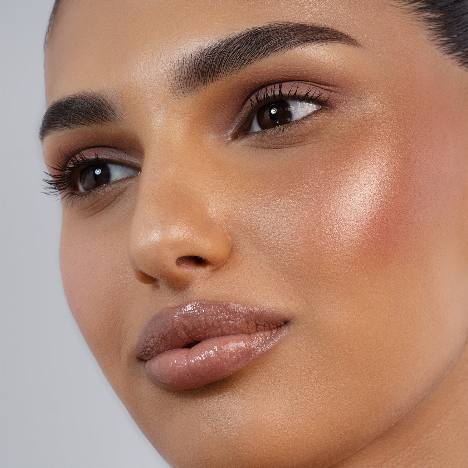 Mini Rose Cheek Duo - Natural Blush & Highlighter Set for a Flawless Glow | Perfect for Everyday Makeup & Special Occasions