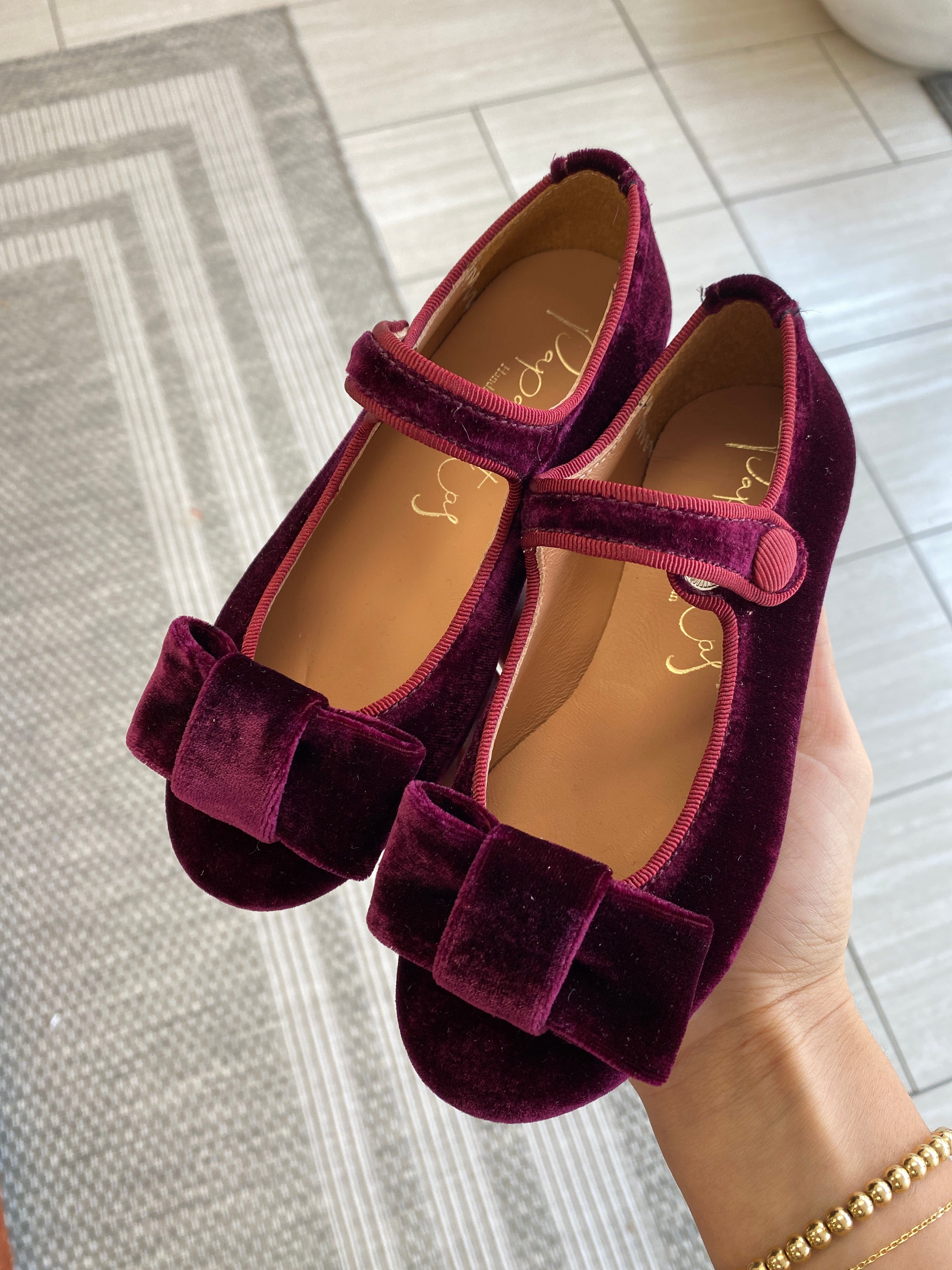 Burgundy Velvet Bow Mary Jane Shoes for Girls - Elegant & Comfortable Dress Shoes for Weddings, Parties & Special Occasions