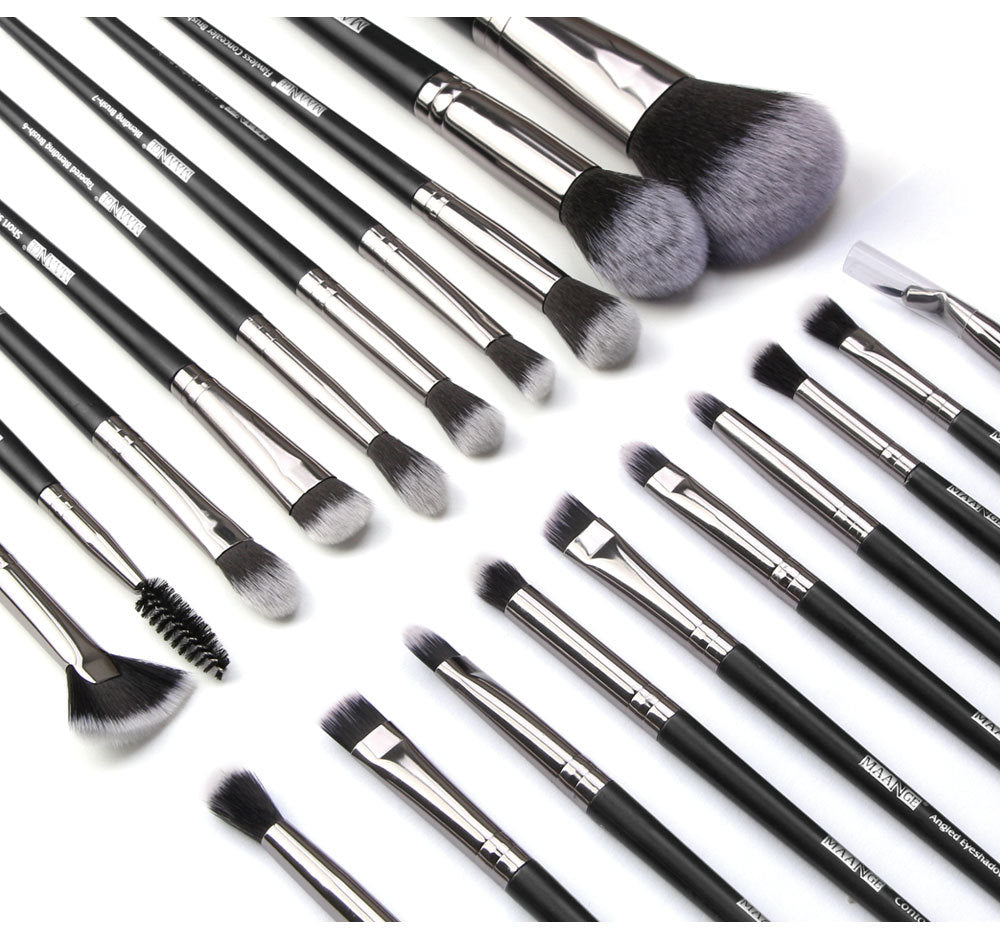 20pcs Professional Makeup Brush Set for Foundation, Eyeshadow, Blending - Perfect for Makeup Artists & Beginners - Salon, Home & Travel Use