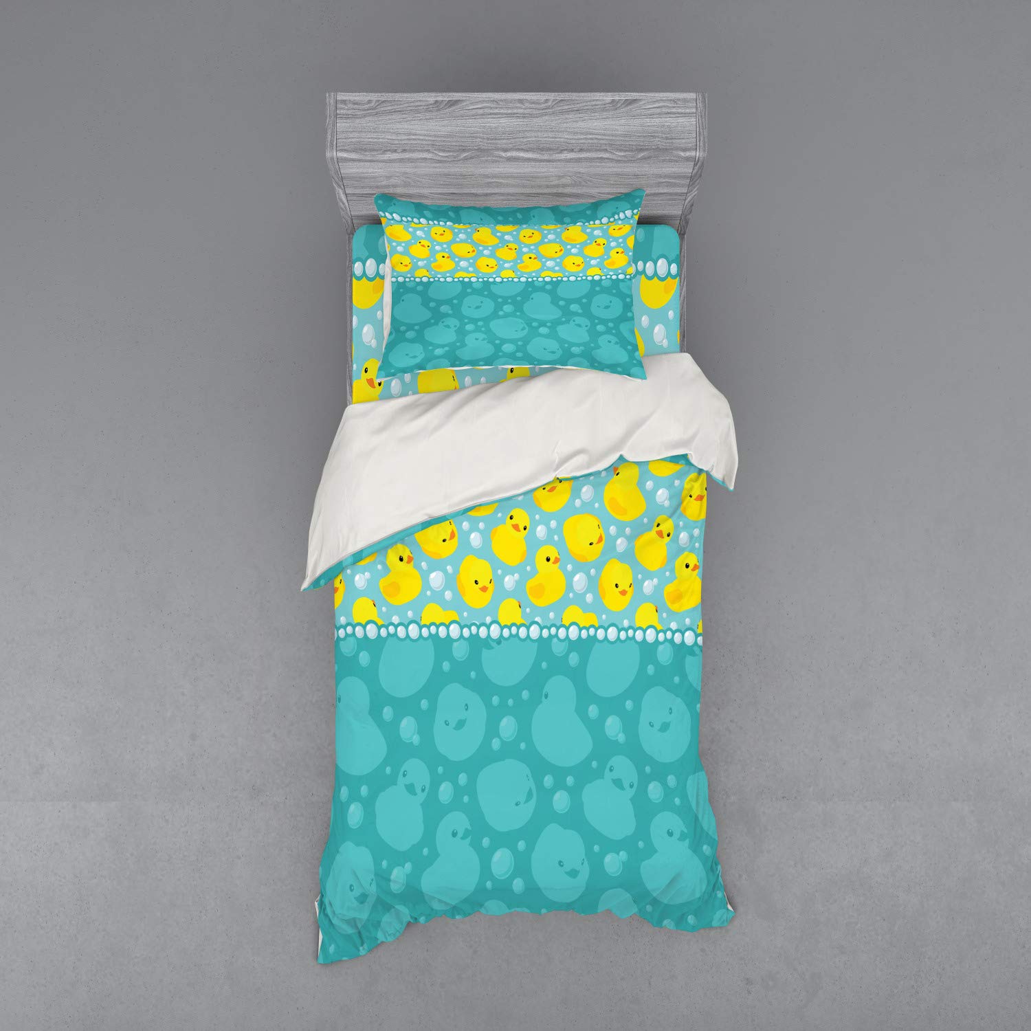 Ambesonne Rubber Duck Duvet Cover Set - Yellow Cartoon Duck Swimming in Water Pattern with Bubbles, 3-Piece Twin Size Bedding Set with Sham & Fitted Sheet, Teal Blue - Perfect for Kids' Room, Nursery Decor or Whimsical Bedroom Theme