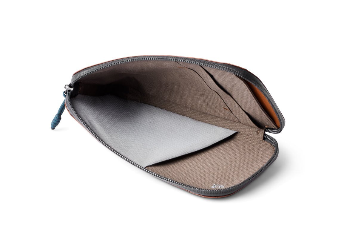 Bellroy Venture Phone Pocket Plus - Premium Slim Wallet with RFID Protection for iPhone & Android Phones - Perfect for Travel, Work & Everyday Carry