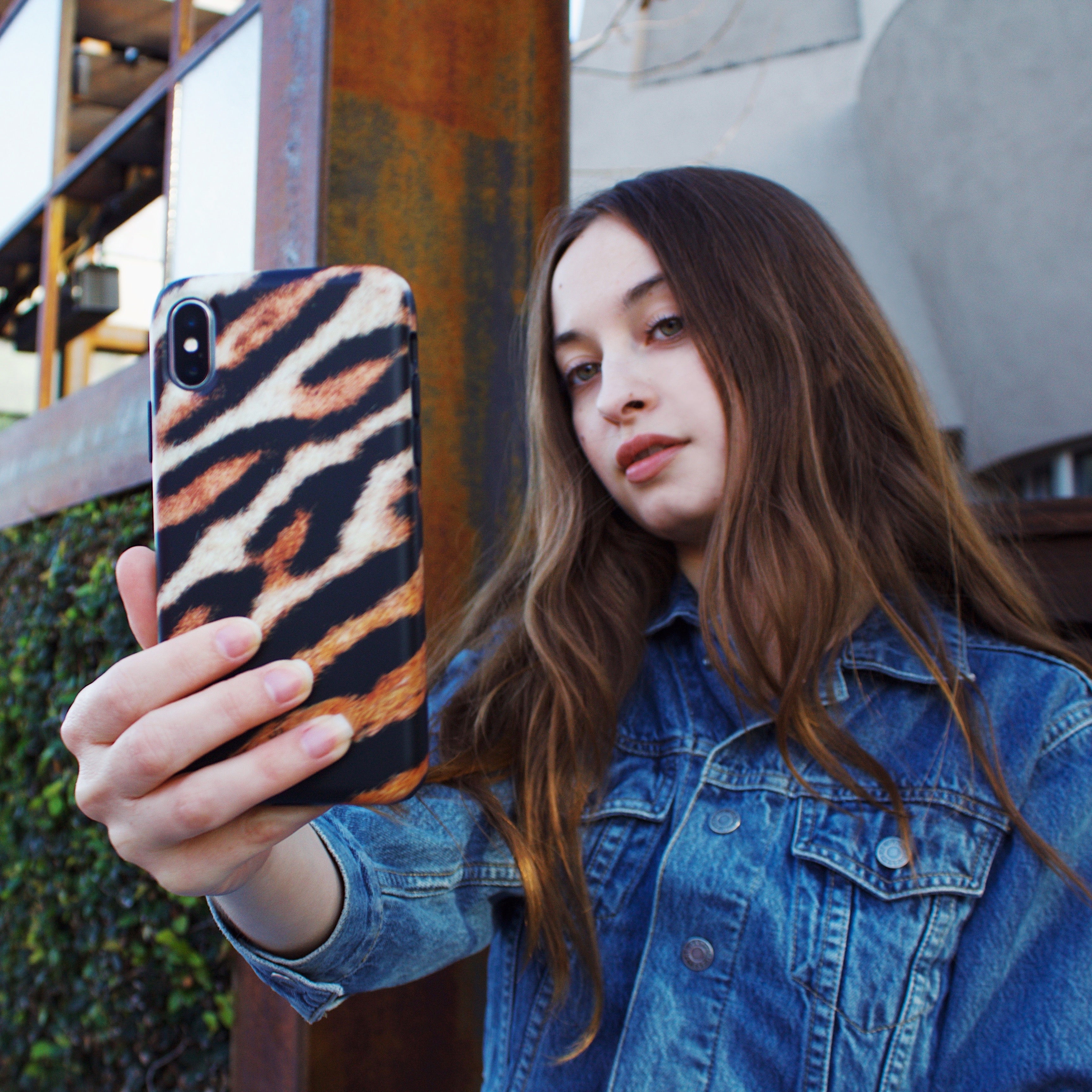Wildcat Leopard Print iPhone Case - Stylish & Durable Protective Cover for iPhone 13/14/15 Pro Max - Perfect for Outdoor Adventures, Travel & Daily Use