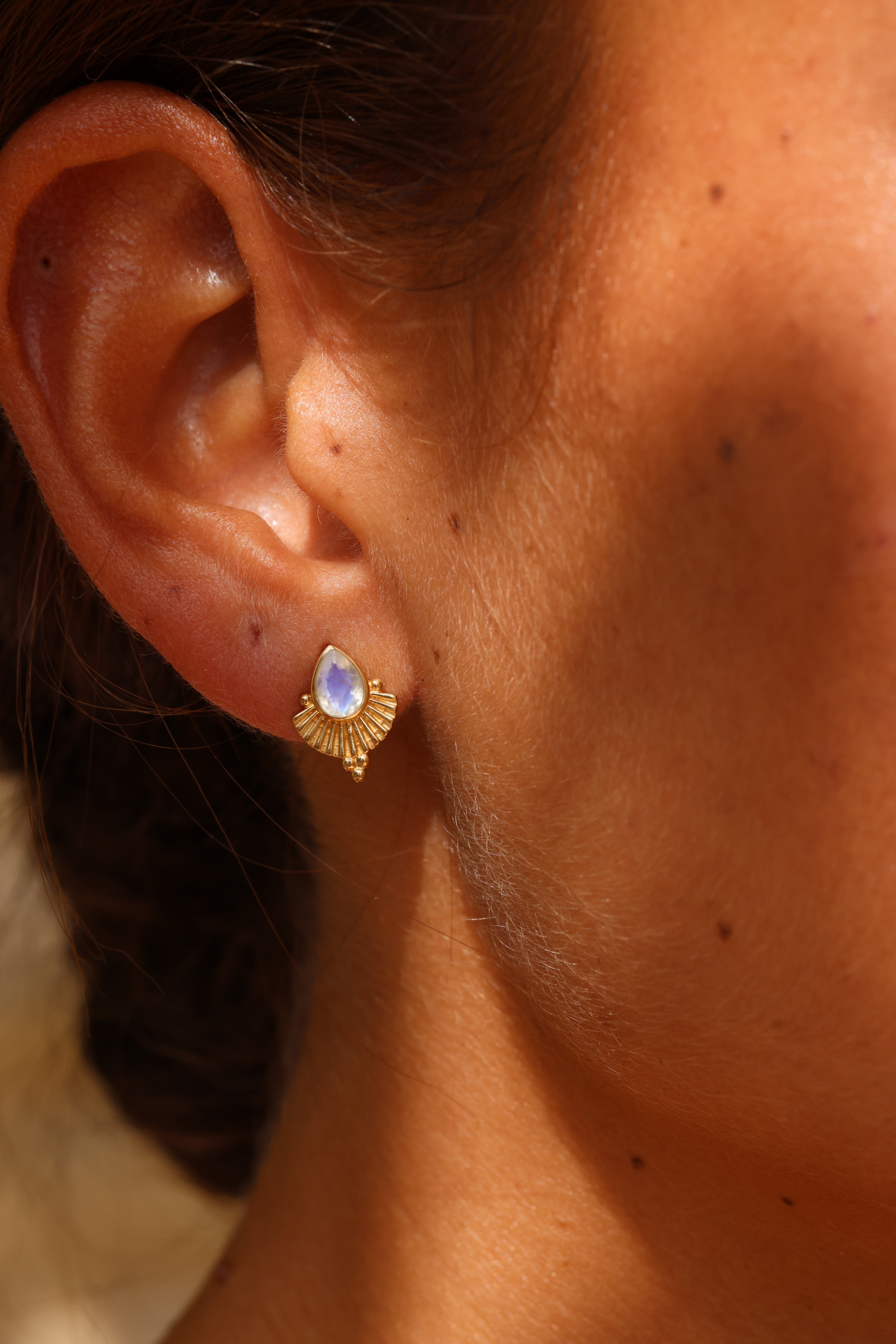 Venus Moonstone Gold Earrings – 14K Gold Plated Dangle Earrings for Women, Elegant Moonstone Jewelry for Wedding, Party & Everyday Wear