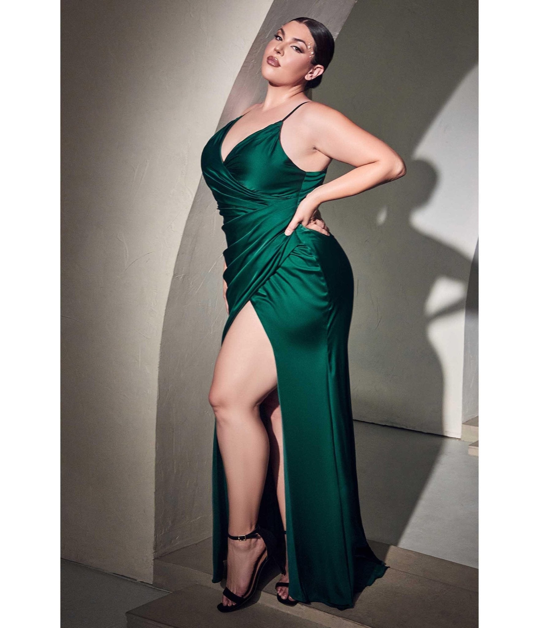 Ladivine by Cinderella Divine Plus Size Emerald Green Ruched Satin Bridesmaid Dress for Weddings, Prom & Formal Events - Elegant A-Line Gown with Flattering Fit