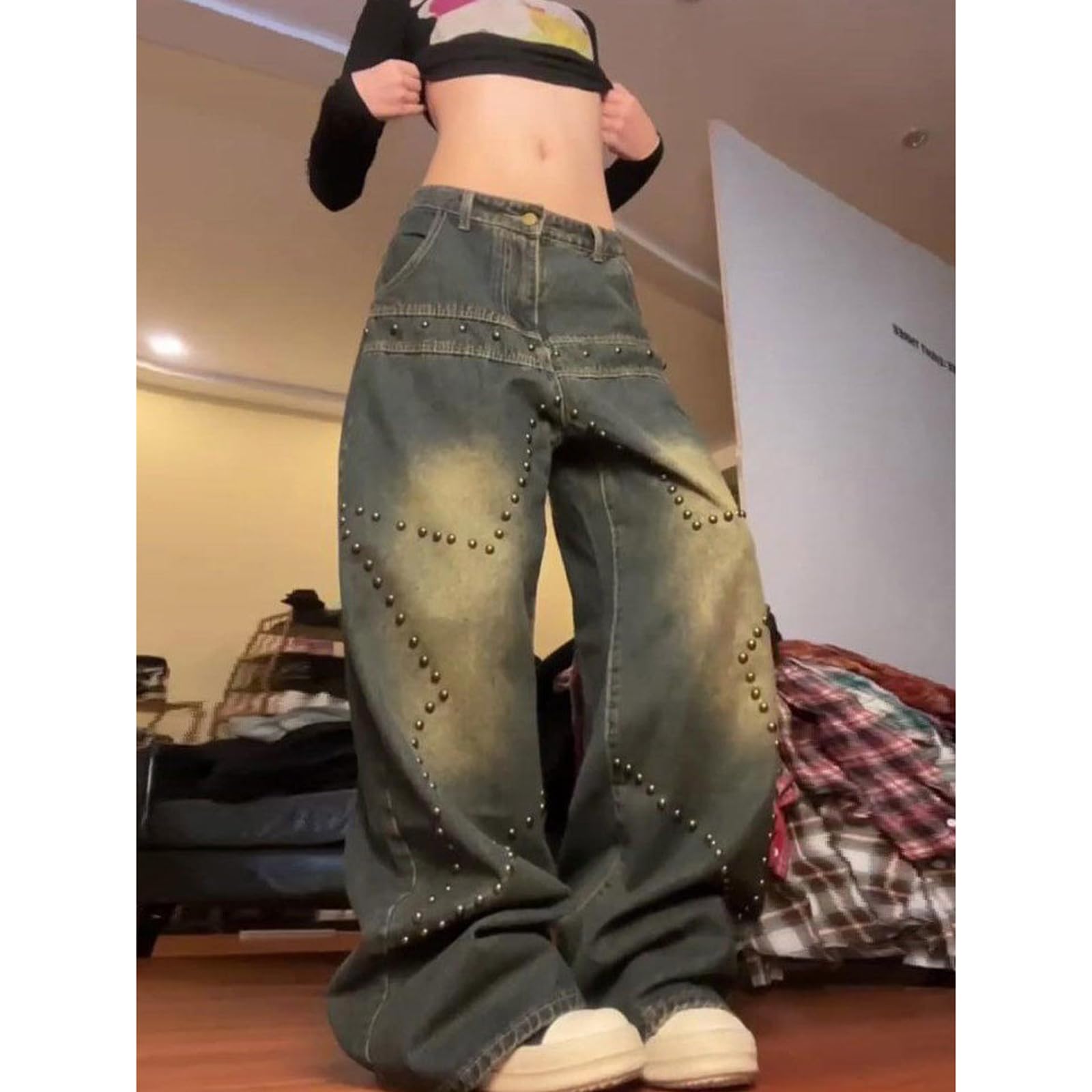 Y2K Retro Washed Women's Jeans with Star Studs - Loose Fit Straight Leg Pants for Casual Wear & Street Style Outfits