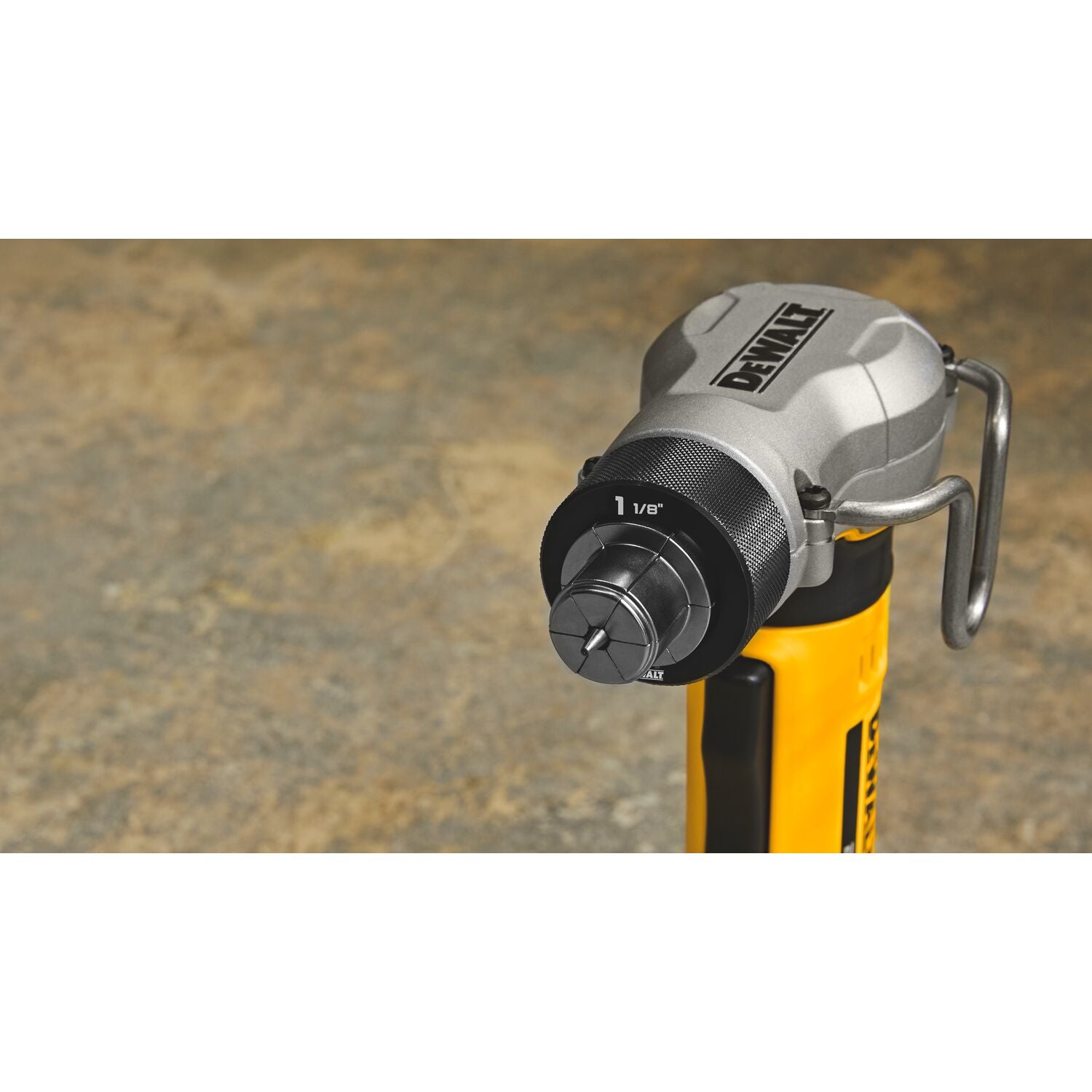 DEWALT DCE450D1 20V MAX* Cordless Copper Swage Tool Kit - Professional Plumbing & HVAC Installation for Pipes and Tubing