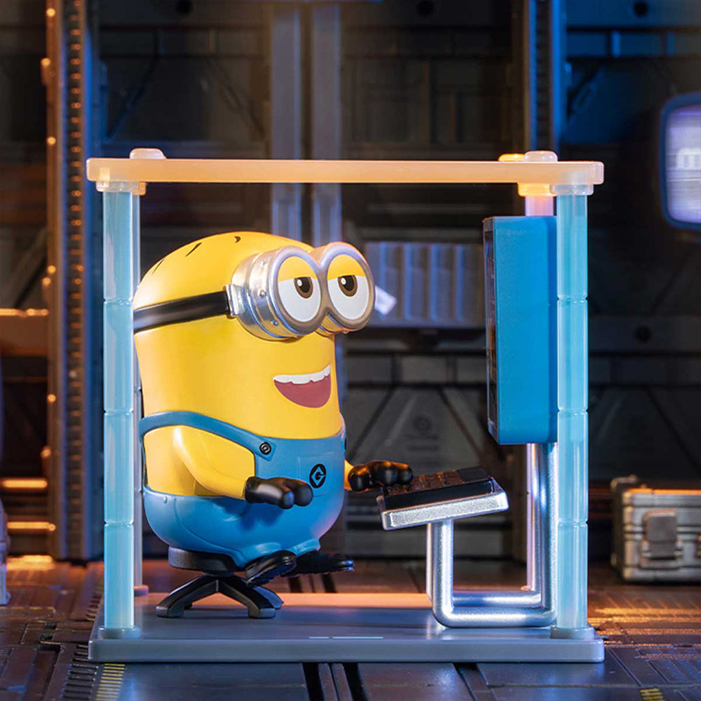 Minions At Work Series - Fun & Playful Minion Toys for Kids & Collectors - Perfect for Playtime, Birthday Gifts & Movie-Themed Decor
