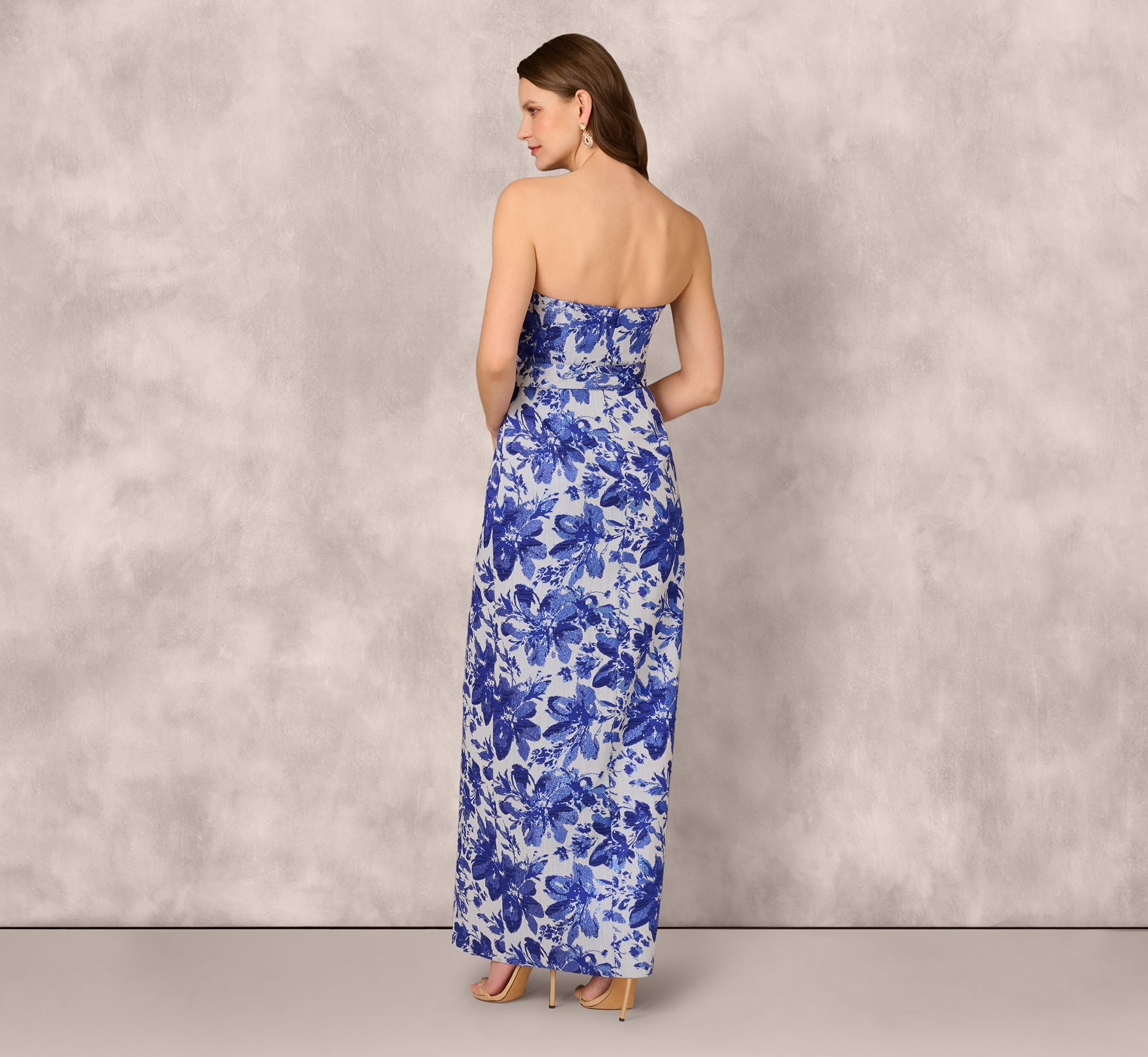 Elegant Strapless Belted Floral Jacquard Column Gown - Royal Blue Formal Evening Dress for Prom, Wedding & Black Tie Events