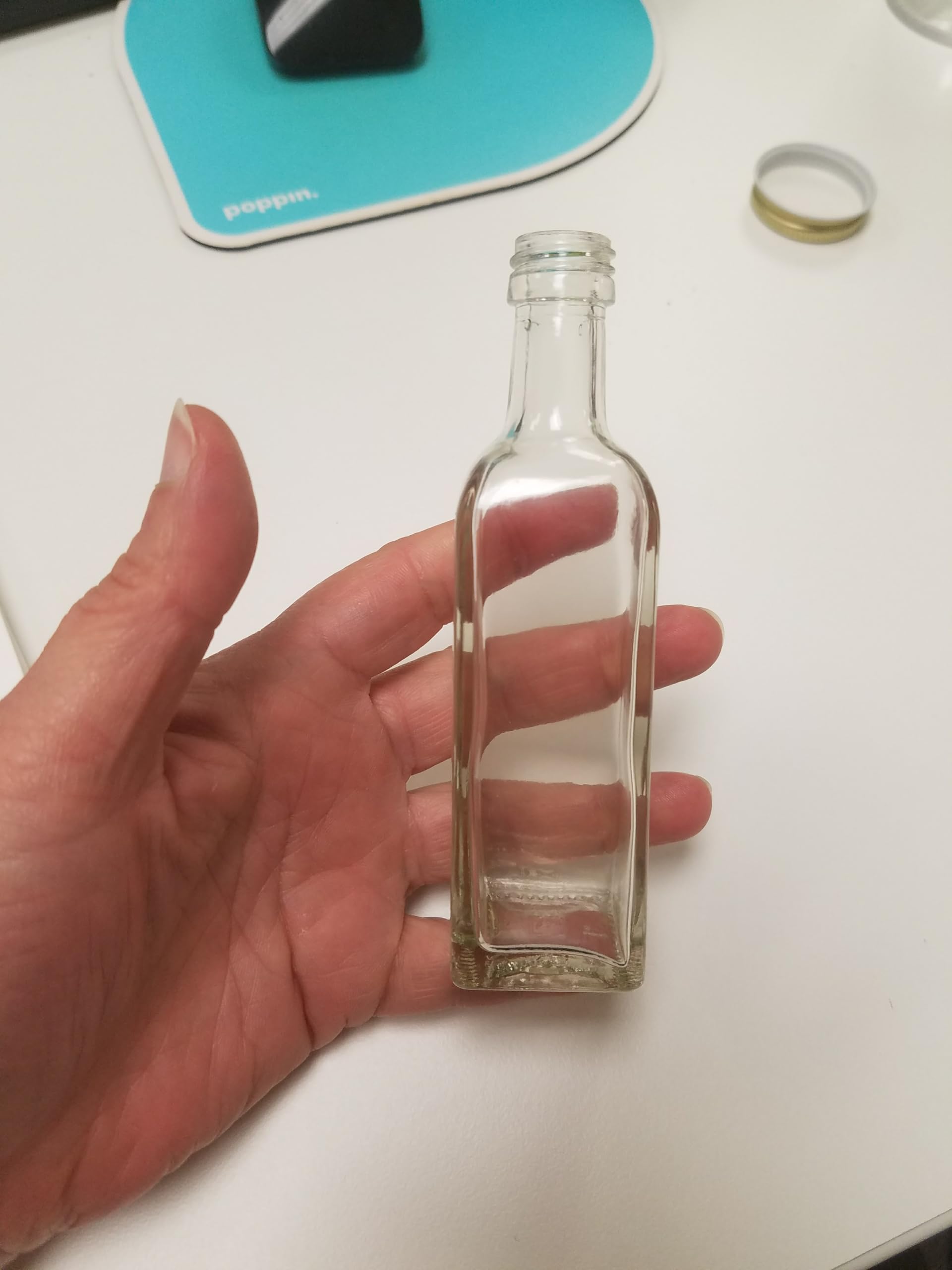 Nakpunar 96-Piece 60ml Square Glass Liquor Bottles with Black Caps - Bulk Value Pack for Whiskey, Vodka, Tequila & DIY Cocktail Mixing | Perfect for Home Bars, Parties & Craft Beverage Businesses