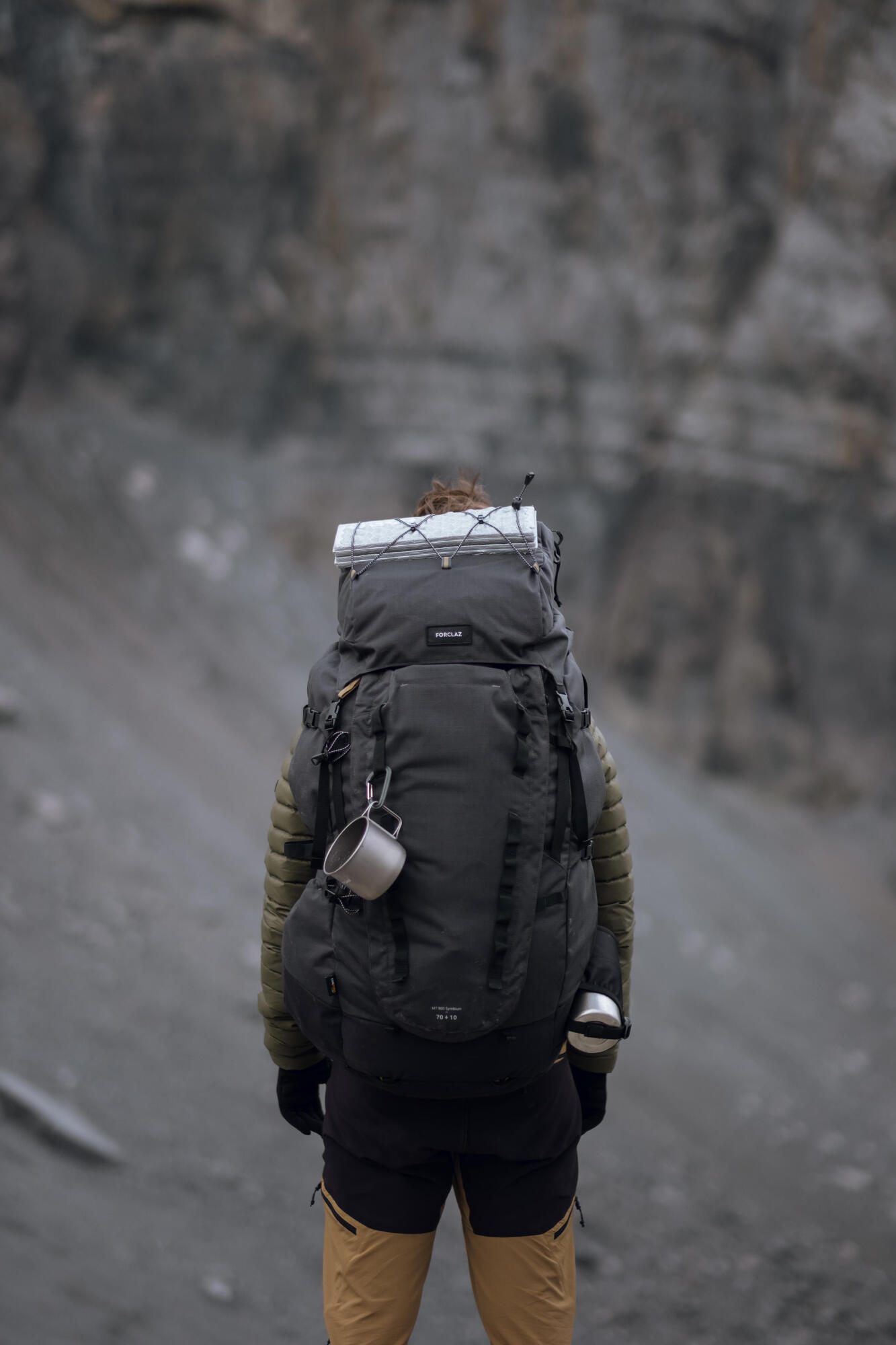 Simond MT900 Symbium2 70+10L Men's Hiking Backpack - Lightweight Trekking Pack for Camping, Mountaineering & Outdoor Adventures