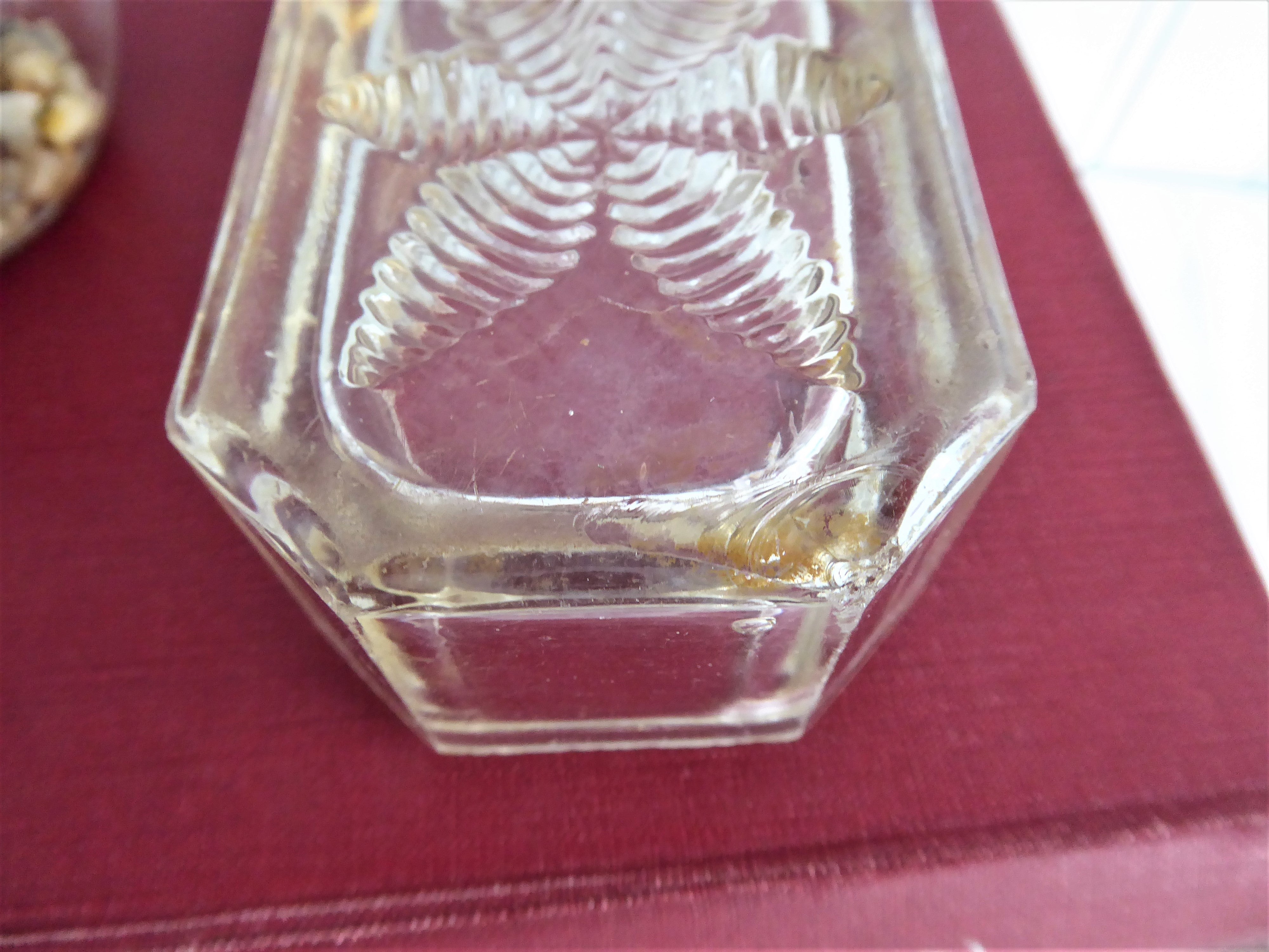 Antique Victorian Cut Crystal Open Salt Dish with Leaf Bottom - Large Master Size, Faceted Design Circa 1880s - Perfect for Table Setting, Collectible Display & Home Decor