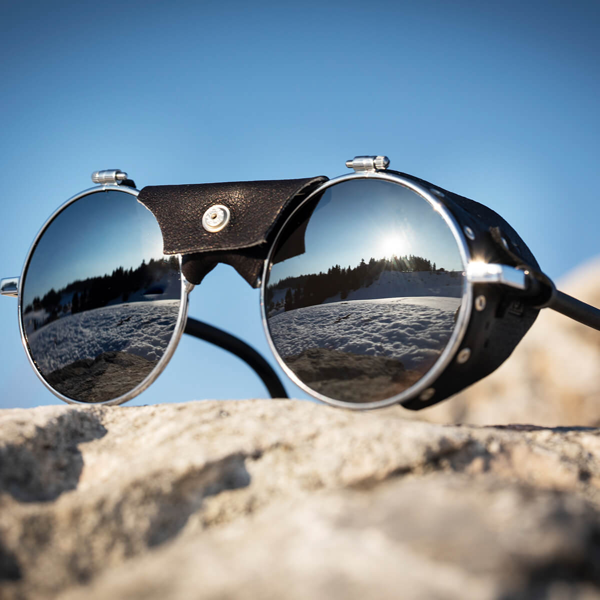 Vermont Classic J010 Polarized Sunglasses for Men & Women - UV Protection, Stylish & Lightweight - Perfect for Driving, Beach & Outdoor Activities