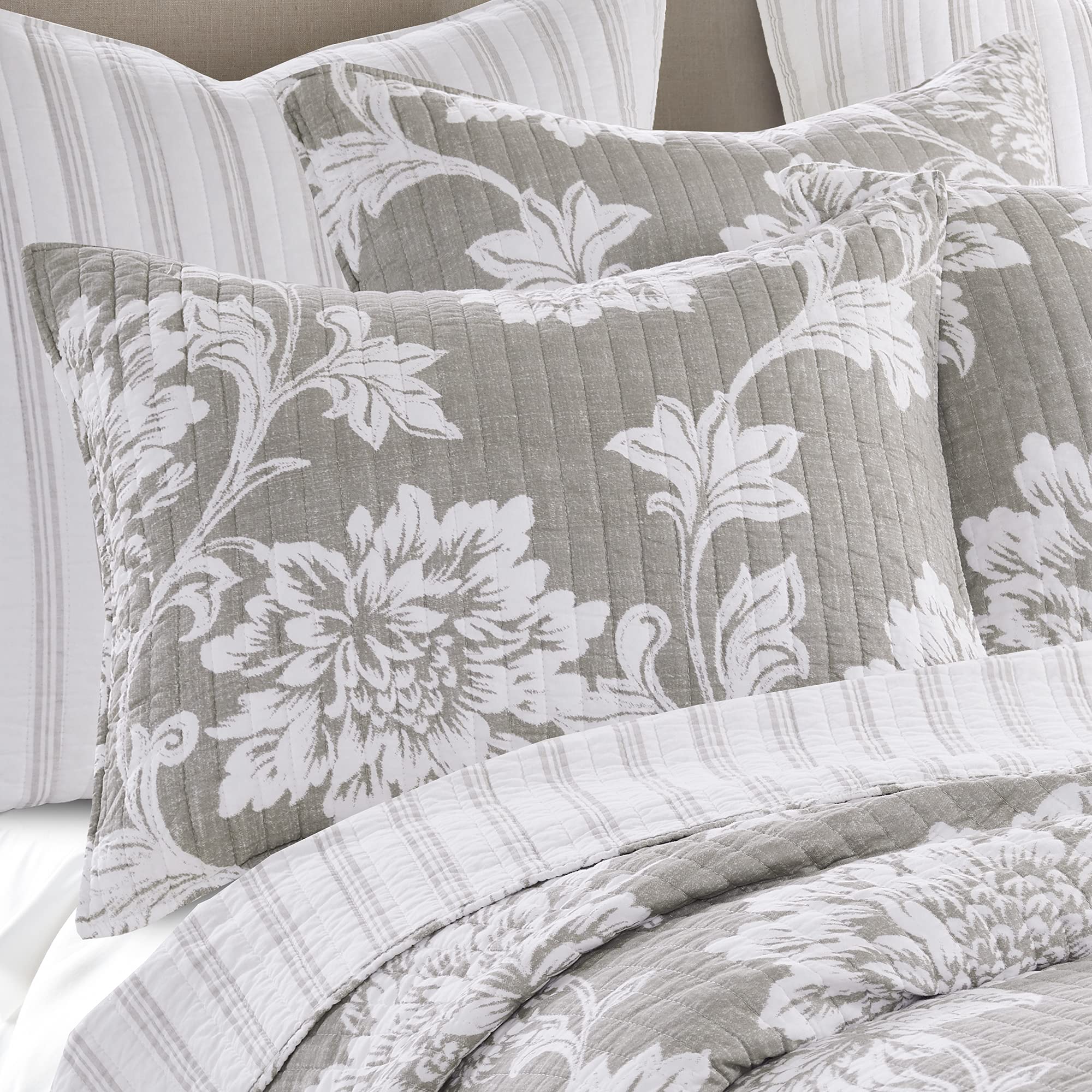 Levtex Home Sanira Reversible Floral Quilt Set - Twin/Twin XL (68x86) + Standard Pillow Sham (20x26) - Beige & White Cotton Bedding - Perfect for Guest Rooms, Dorm Decor & Cozy Bedroom Makeovers