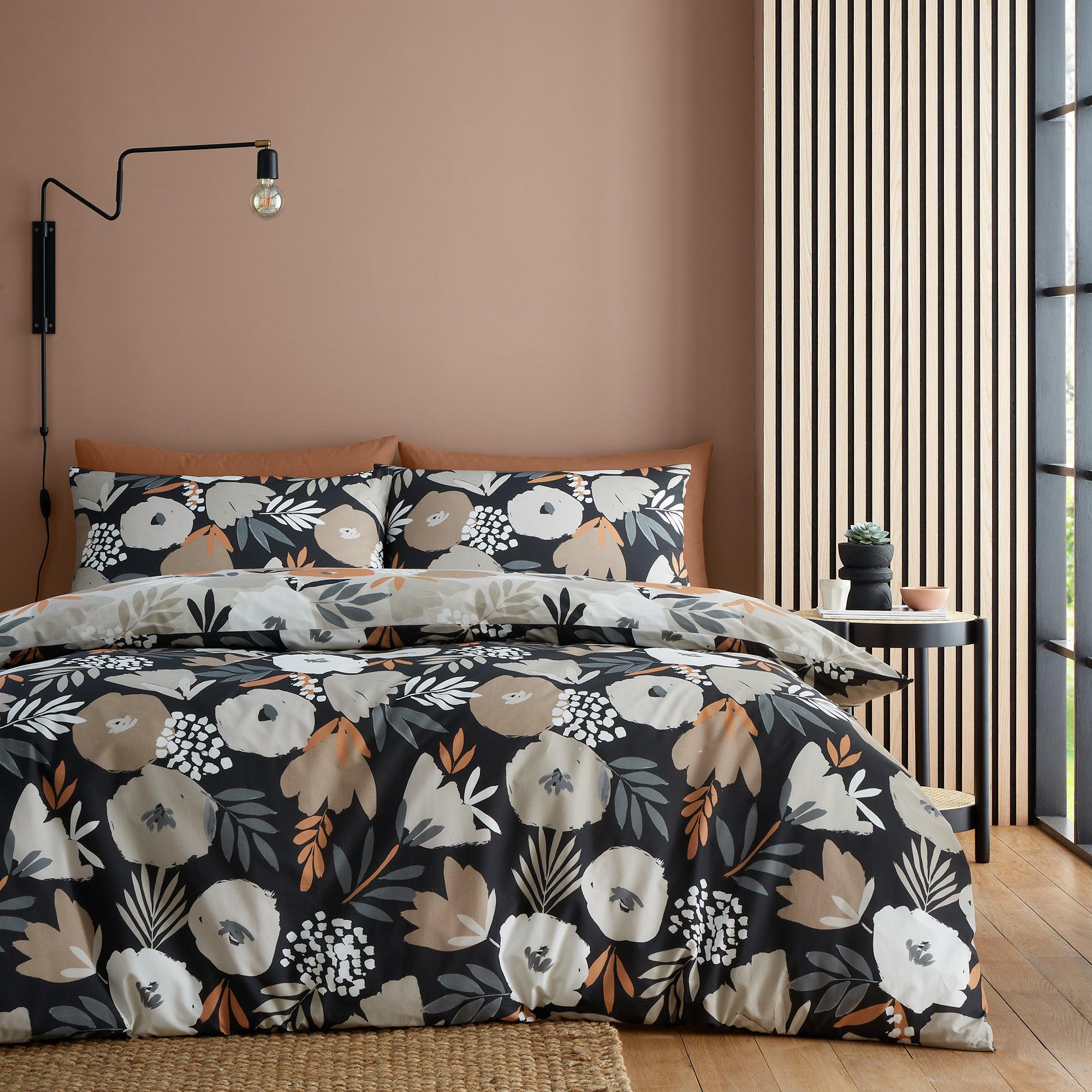 Fusion Yasmin Duvet Cover Set - Queen Size Black Bedding Set for Luxury Bedroom Decor | Soft & Breathable Duvet Cover for Comfortable Sleep | Perfect for Master Bedrooms, Guest Rooms & Airbnb Stays