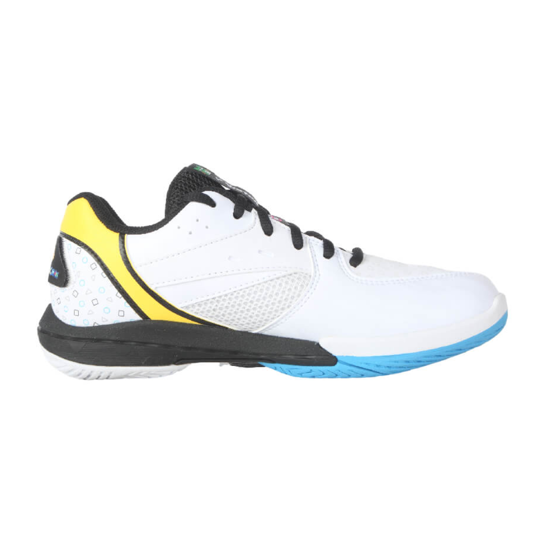 Victor A39JRCS Crayon Shinchan Kids' Sneakers - Lightweight & Comfortable Junior Court Shoes for Boys & Girls - Perfect for School, Playground & Daily Activities