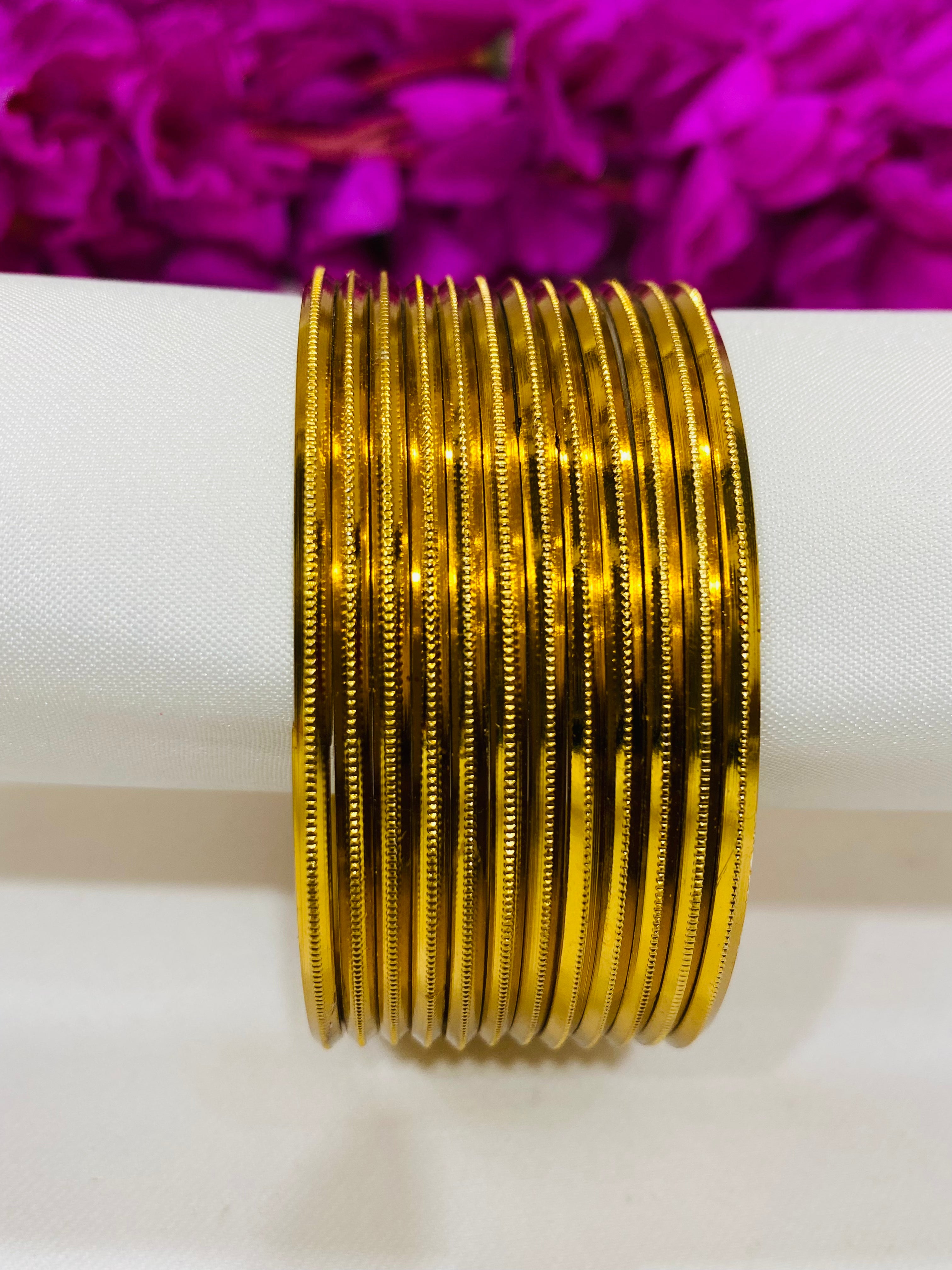 Elegant Gold-Tone Metal Bangles for Women - Fashion Jewelry for Parties, Weddings & Everyday Wear